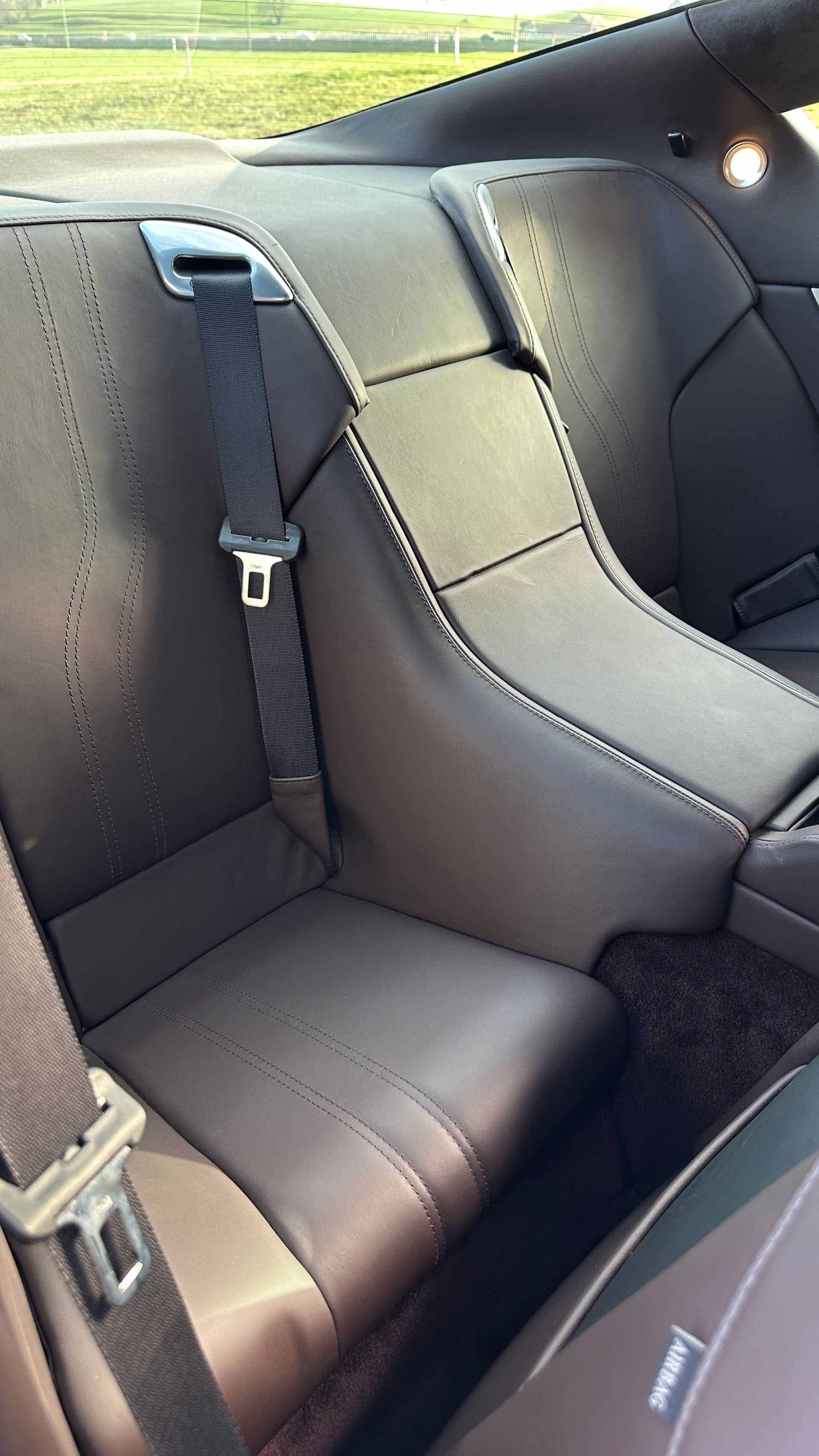 ASTON MARTIN DBS Coupé Touchtronic 2-image-16