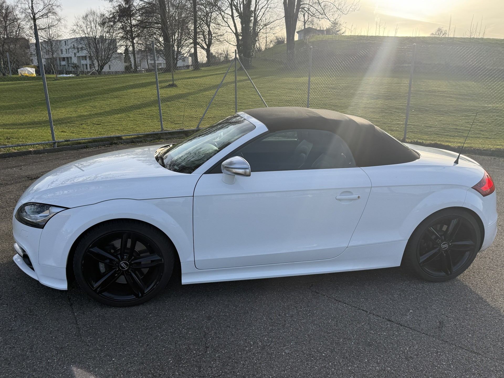 AUDI TTS Roadster 2.0 TFSI quattro S-tronic-image-3