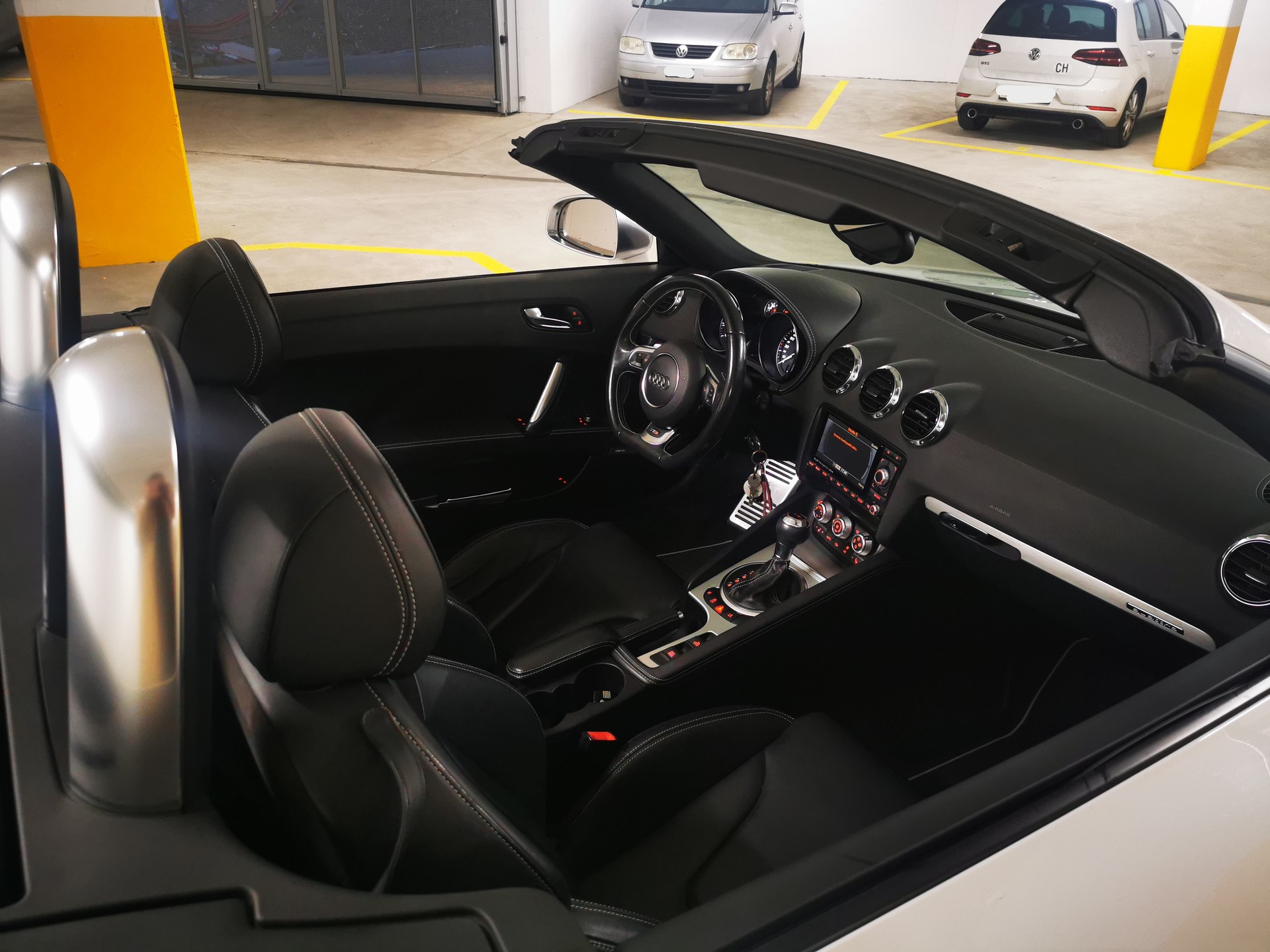 AUDI TTS Roadster 2.0 TFSI quattro S-tronic-image-14