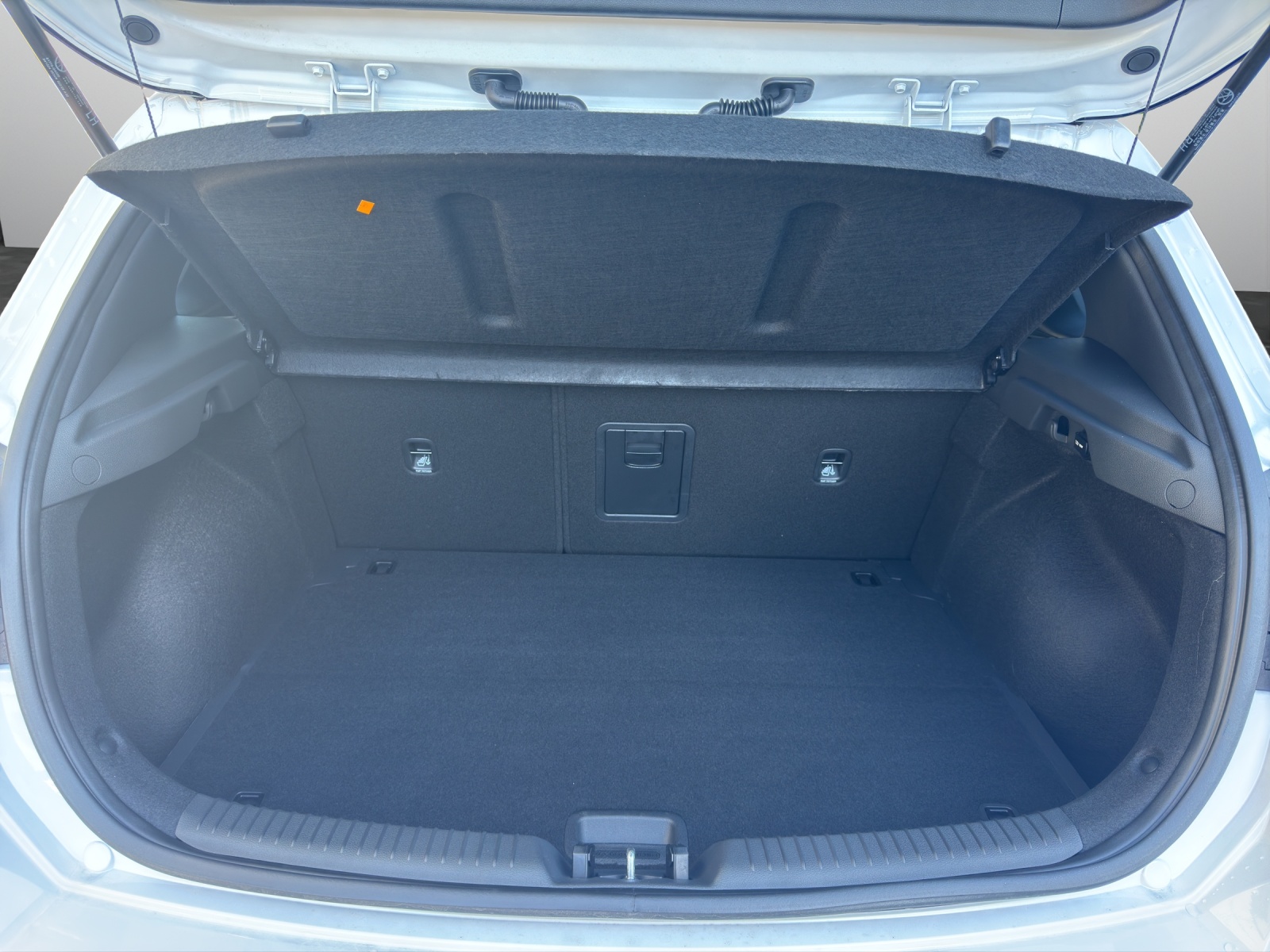 HYUNDAI i30 1.6 T-GDi N-Line-image-14
