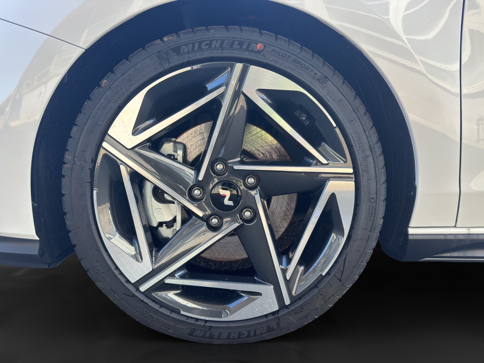 HYUNDAI i30 1.6 T-GDi N-Line-image-15