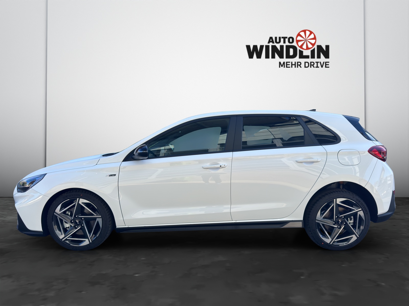 HYUNDAI i30 1.6 T-GDi N-Line-image-2