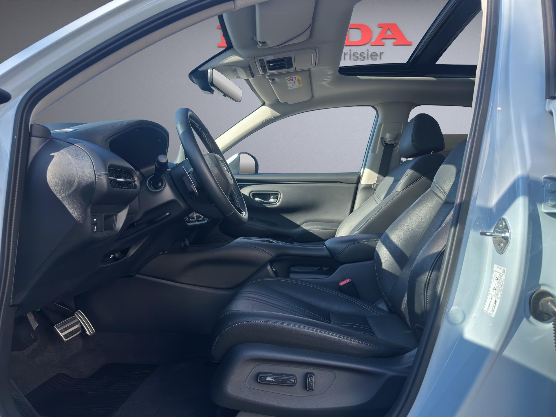 HONDA ZR-V 2.0 i-MMD Advance-image-8