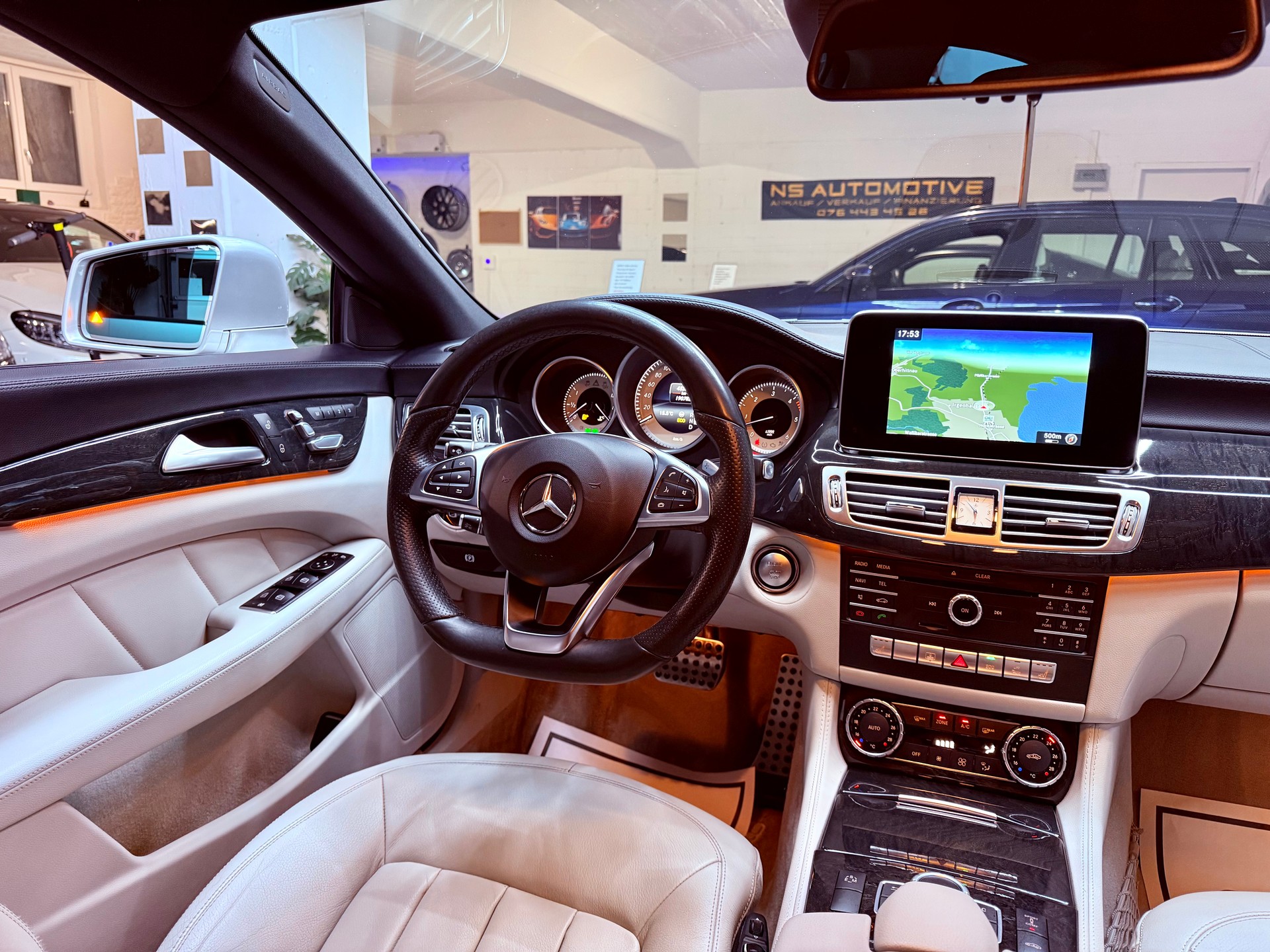 MERCEDES-BENZ CLS 350 d 4Matic 9G-Tronic-image-8