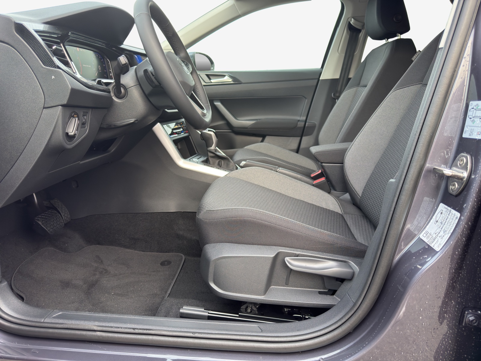 VW Taigo 1.0 TSI Life United DSG-image-7