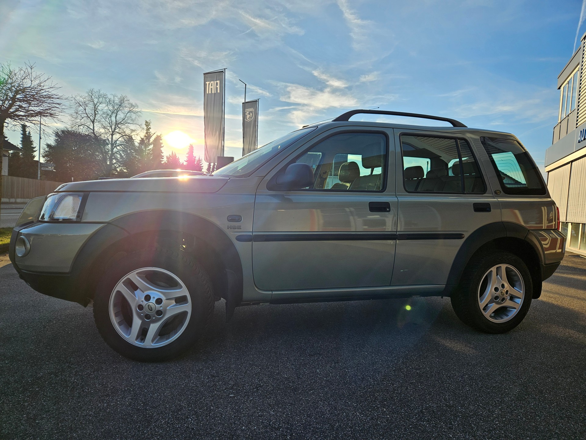 LAND ROVER Freelander 2.5 V6 HSE Wagon-image-1