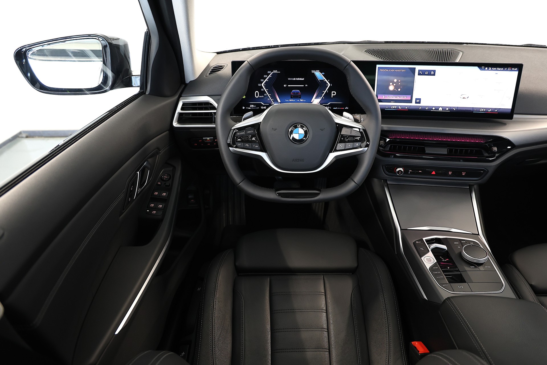 BMW 320d xDrive 48V Touring Steptronic-image-8