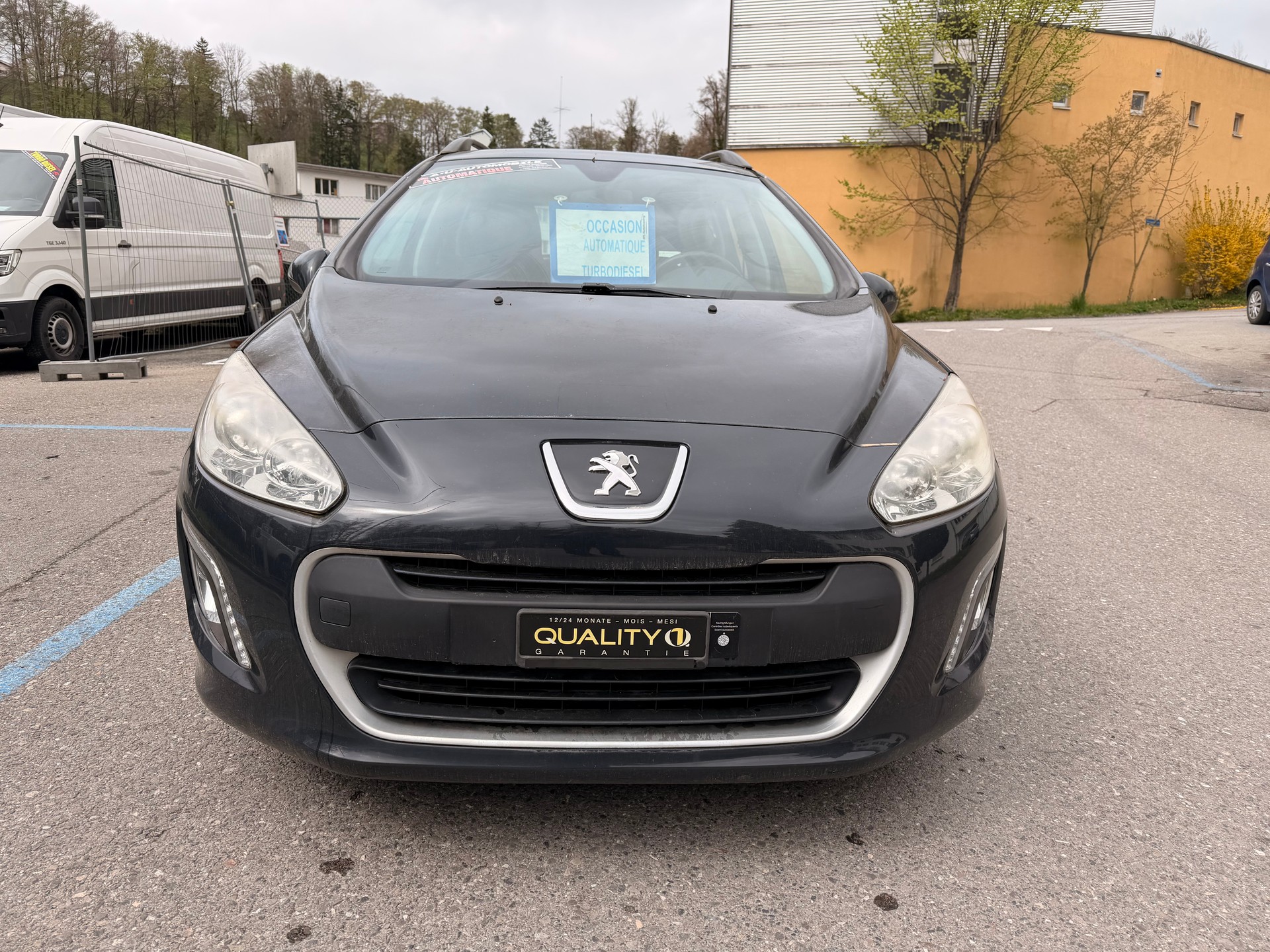 PEUGEOT 308 SW 1.6 HDI Allure EGS6-image-1