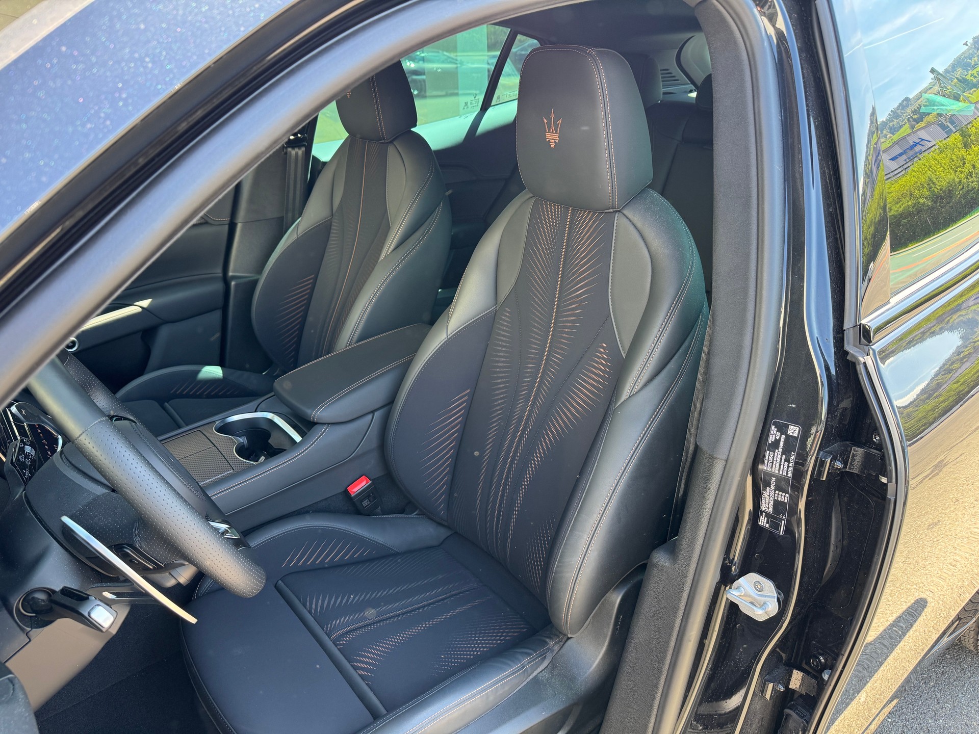 MASERATI Grecale Folgore 105kWh-image-5