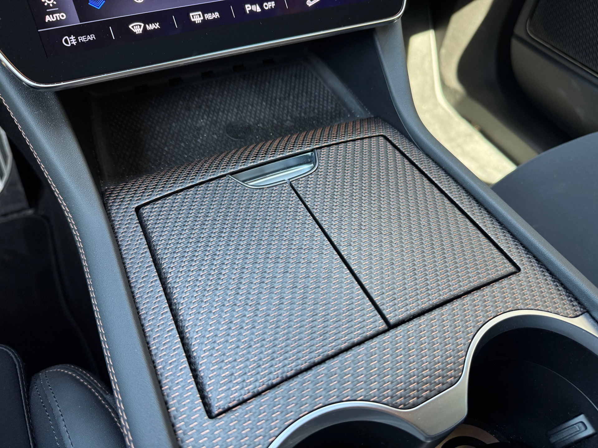 MASERATI Grecale Folgore 105kWh-image-9
