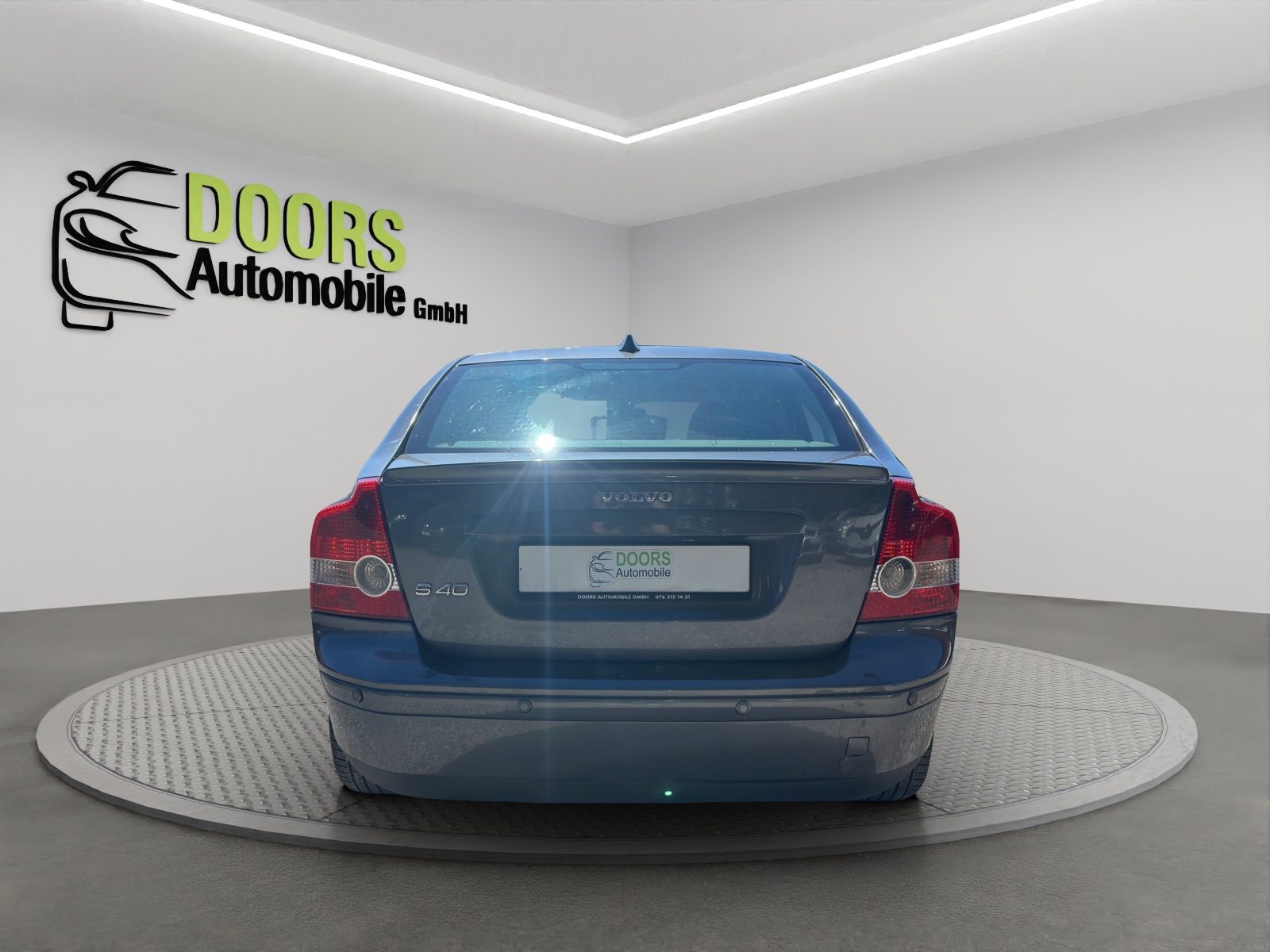 VOLVO S40 1.6 Momentum-image-4