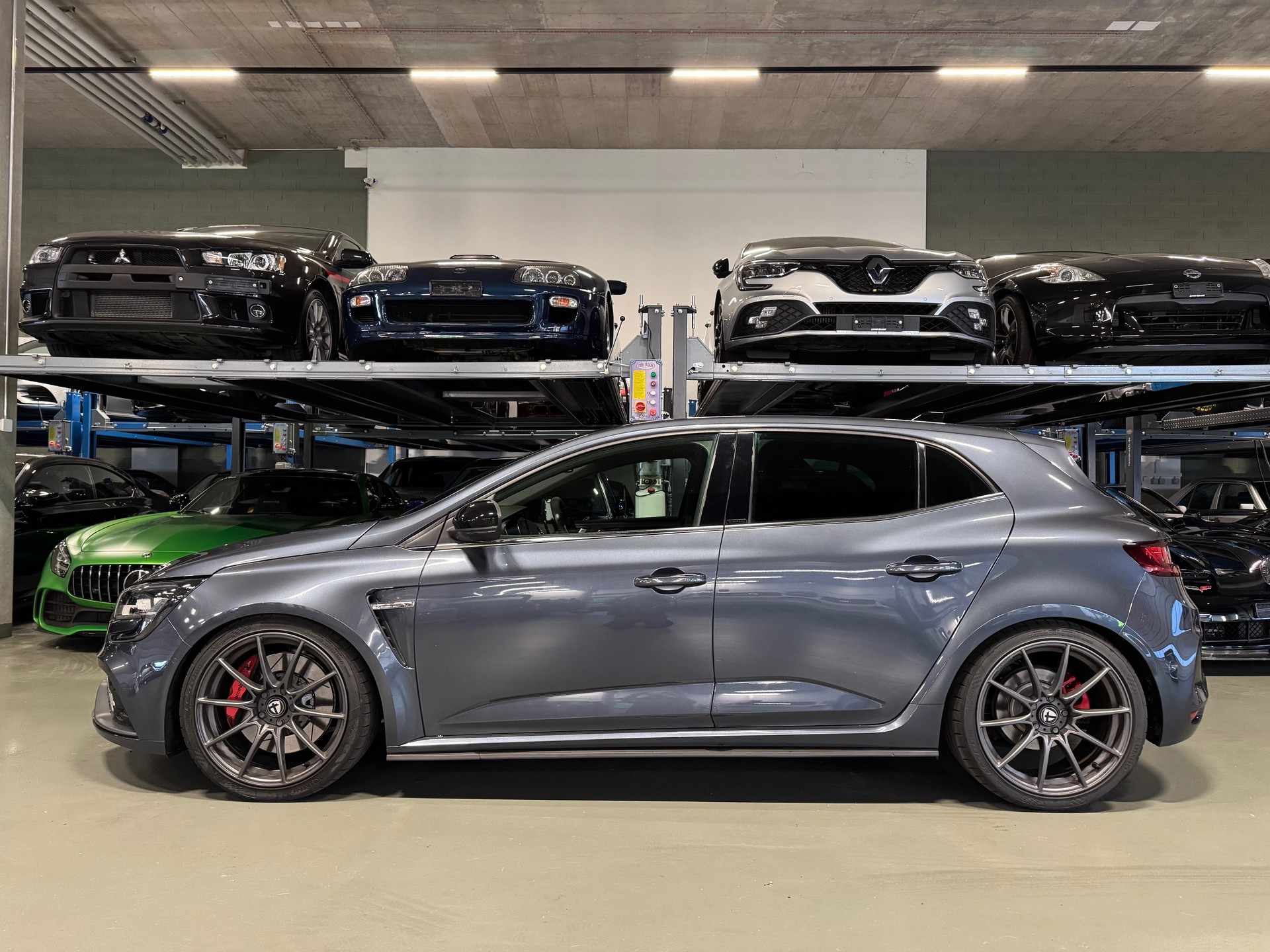 RENAULT Mégane Trophy 300 EDC *RECARO*-image-0