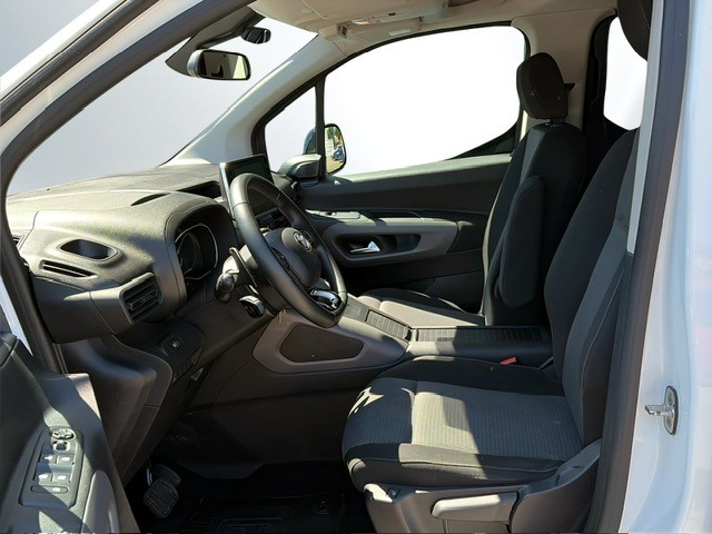 TOYOTA Proace City Verso 1.2 Trend Medium Automatik-image-3