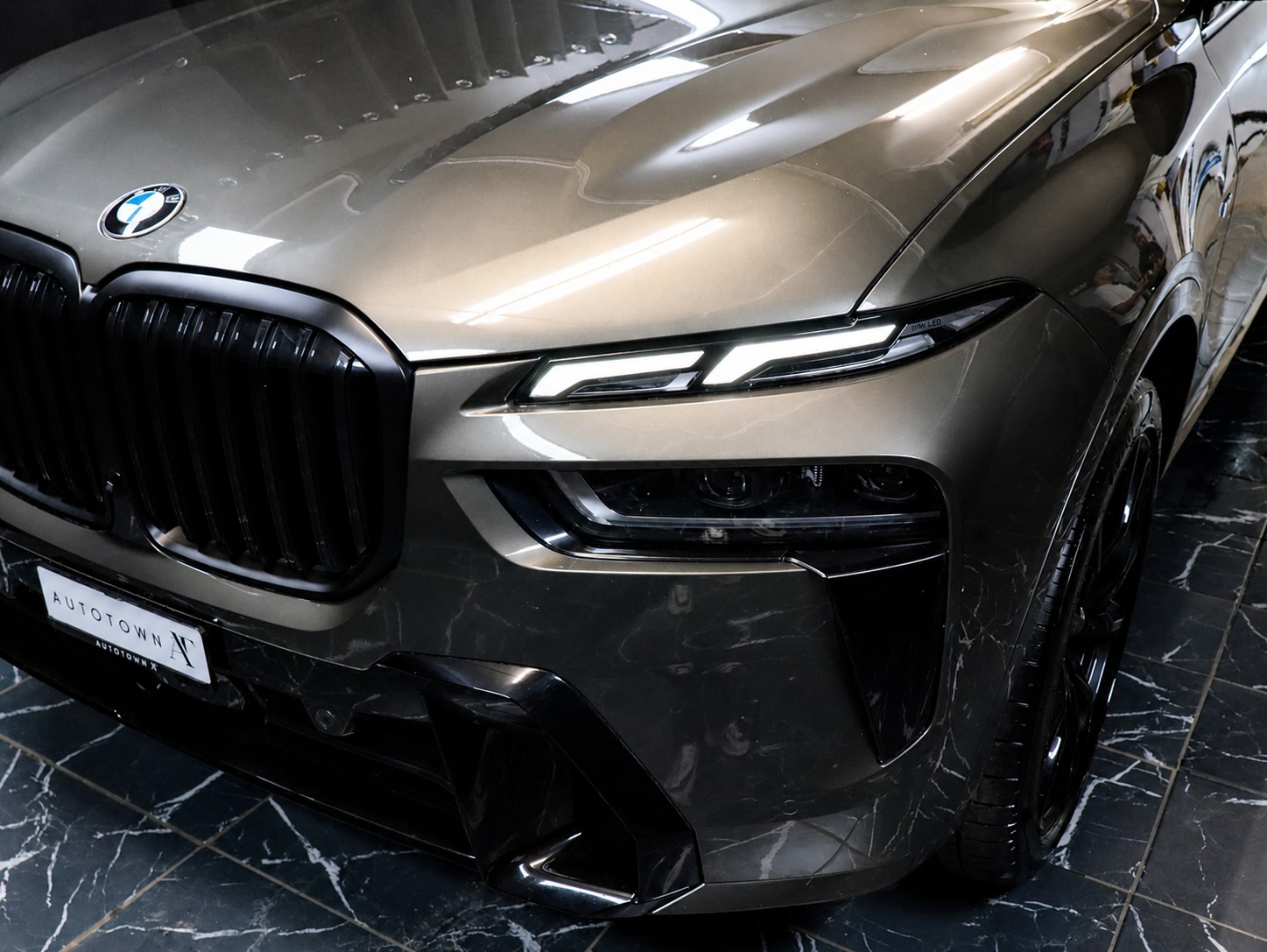 BMW X7 xDrive 48V 40d M Sport Pro Steptronic-image-23
