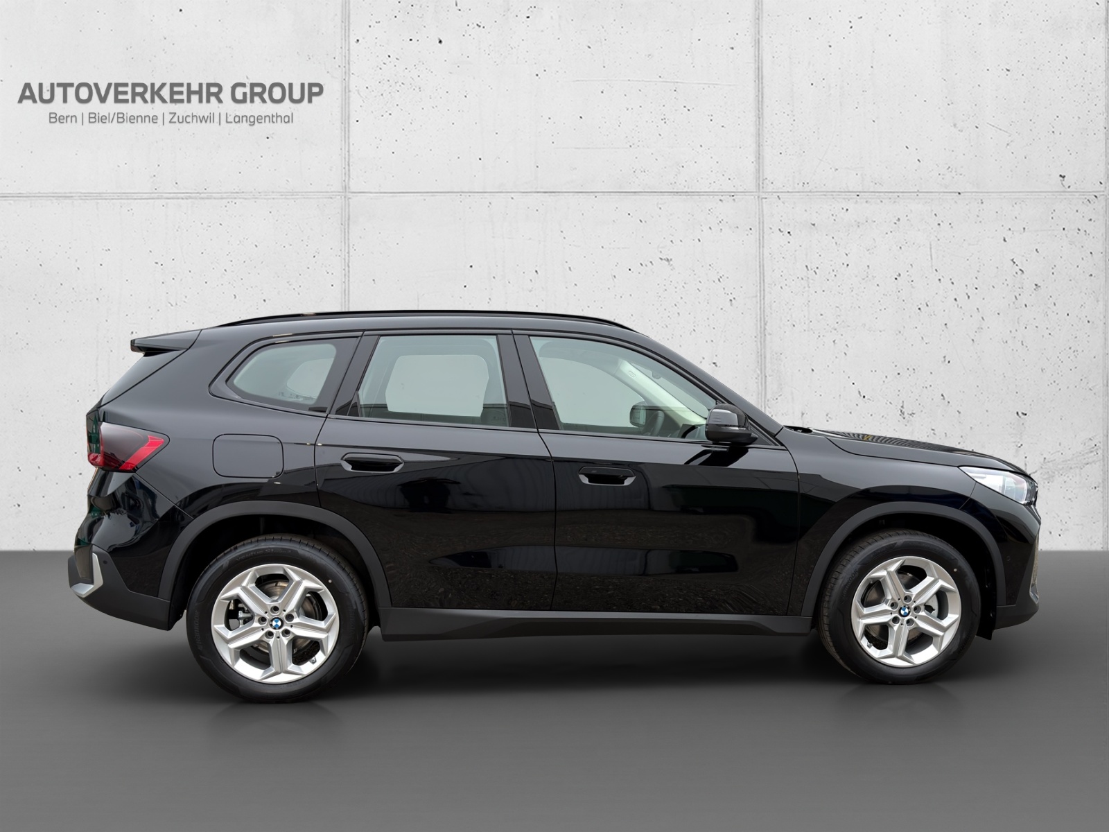 BMW X1 sDrive 18i-image-5