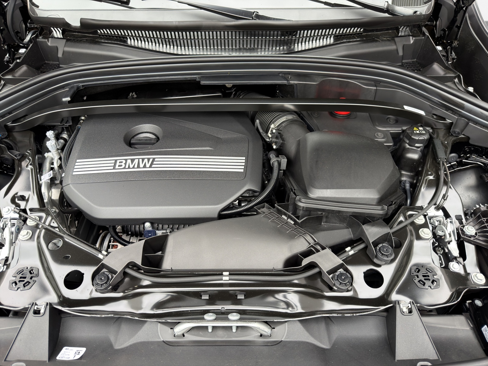 BMW X1 sDrive 18i-image-9