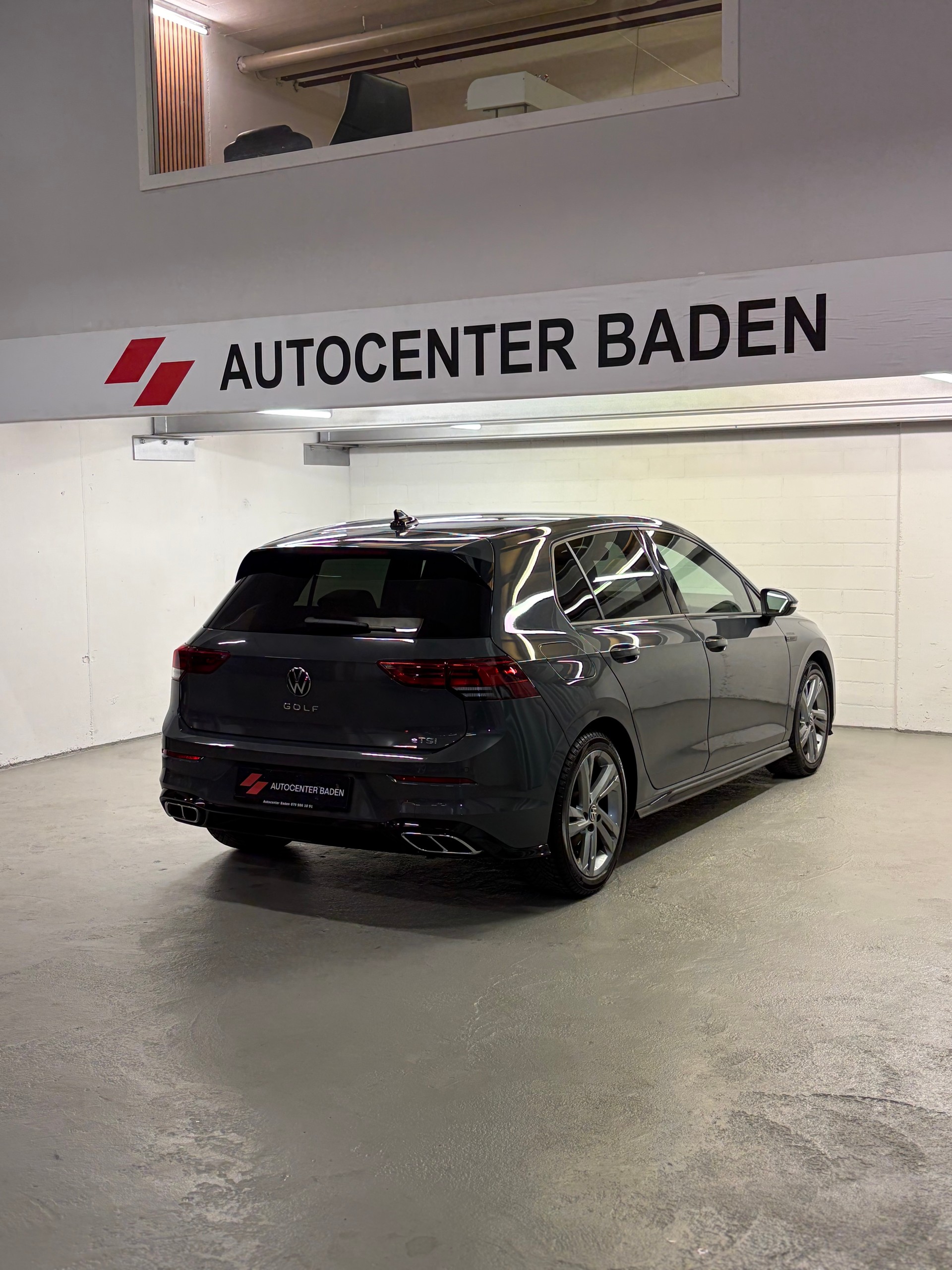 VW Golf 1.5 e TSI ACT R-LINE Life DSG Delfigrau-showroom-element-3
