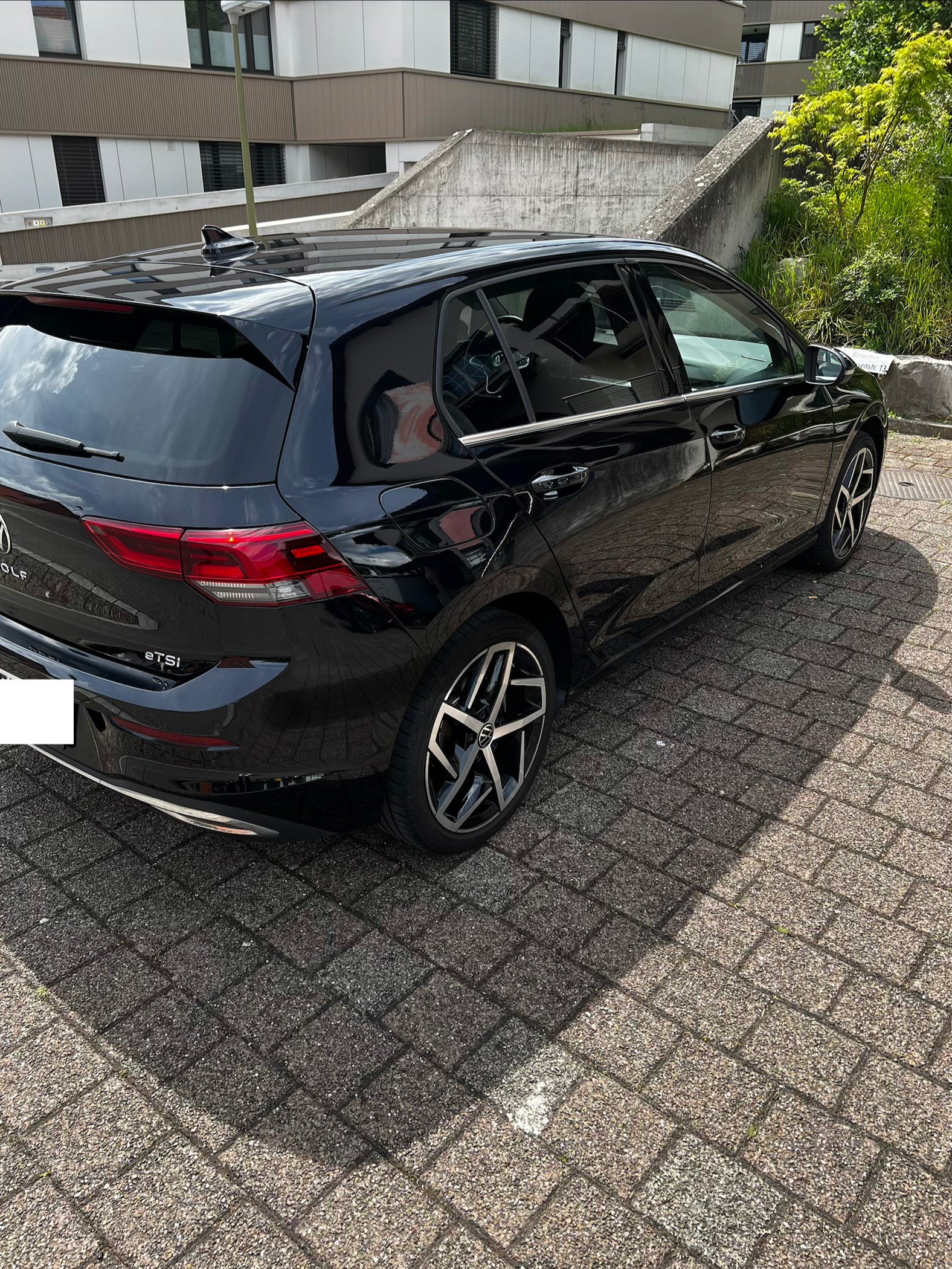 VW 1.5 eTSI Style DSG-image-1