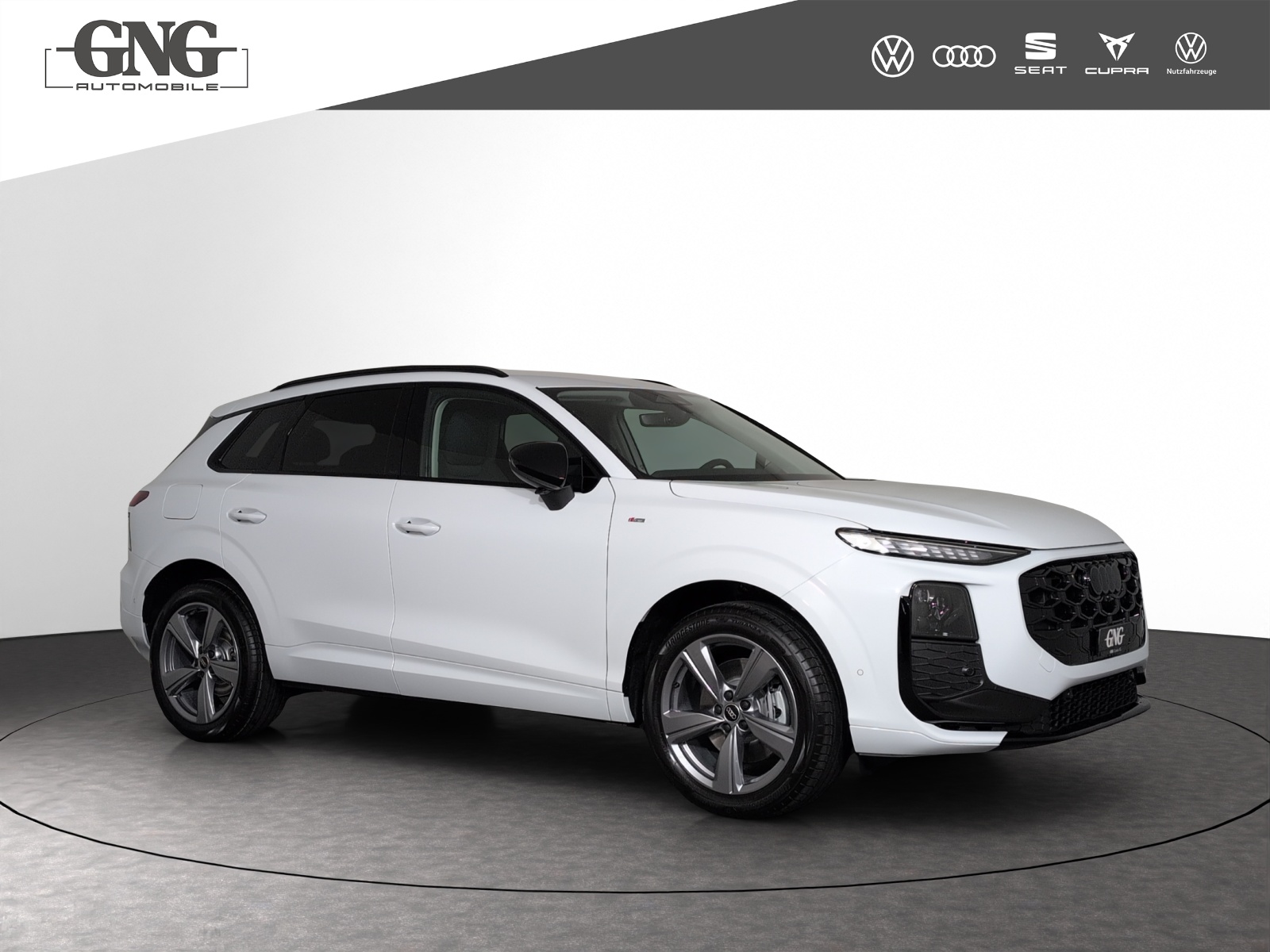 AUDI Q3 SUV TFSI quattro 150 kW S tronic-image-3