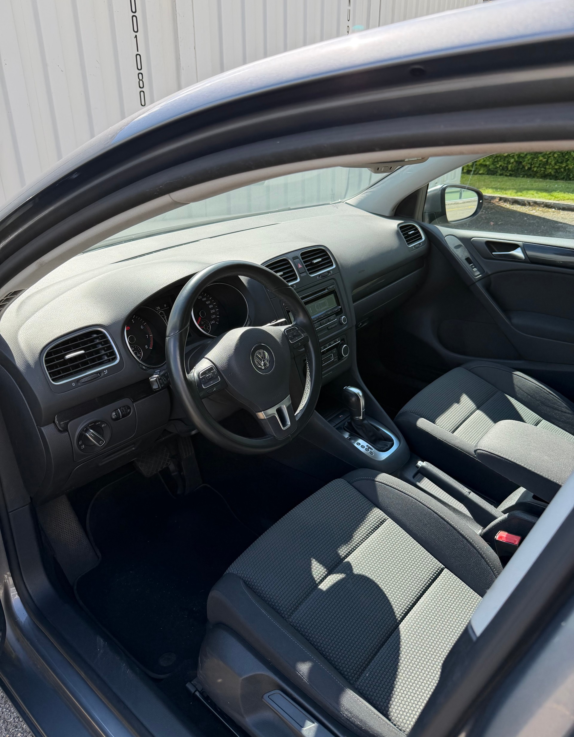 VW Golf 1.4 TSI Team DSG-image-8