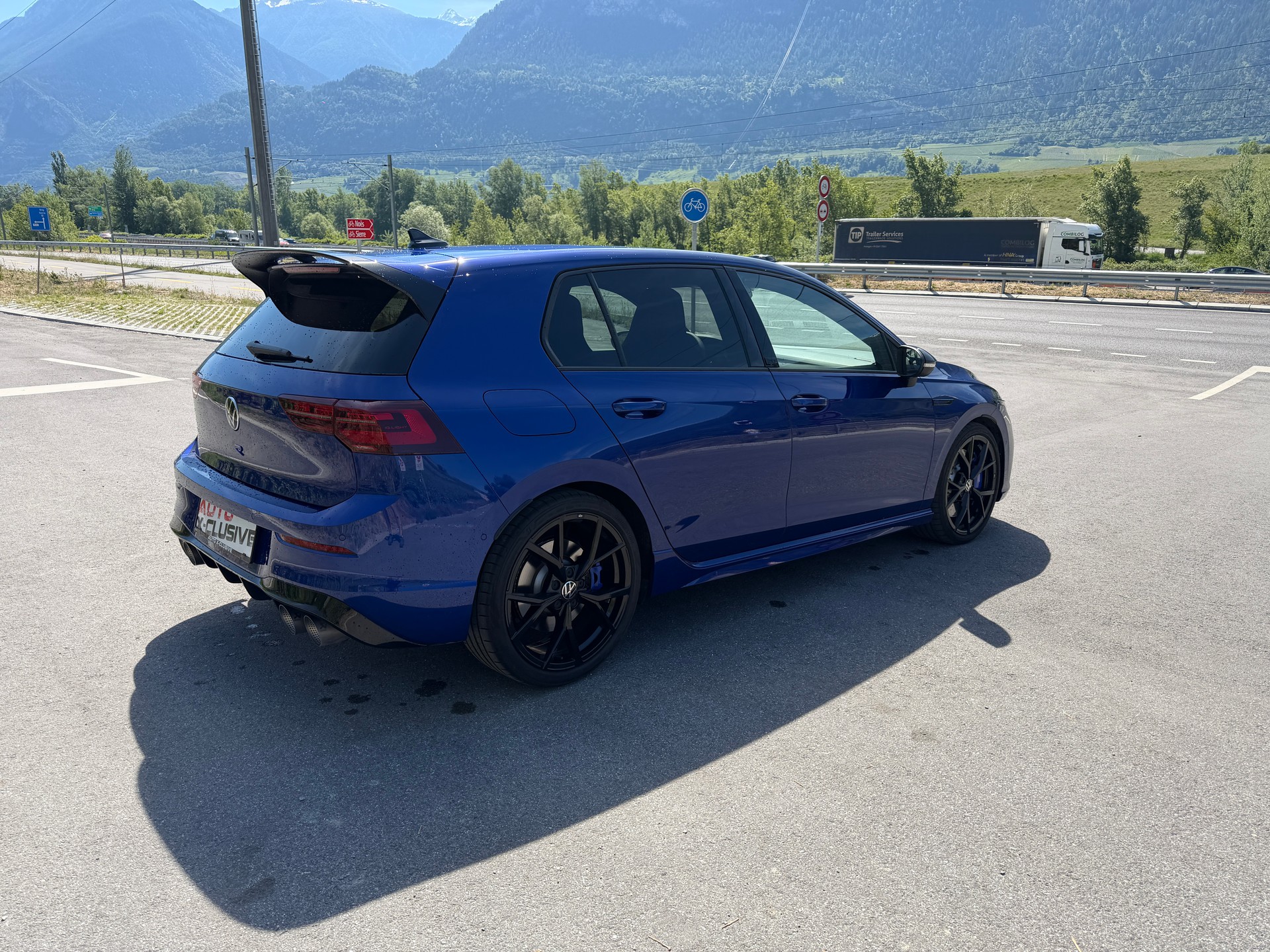 VW Golf 2.0 TSI R DSG 4Motion R 20 Years-image-5