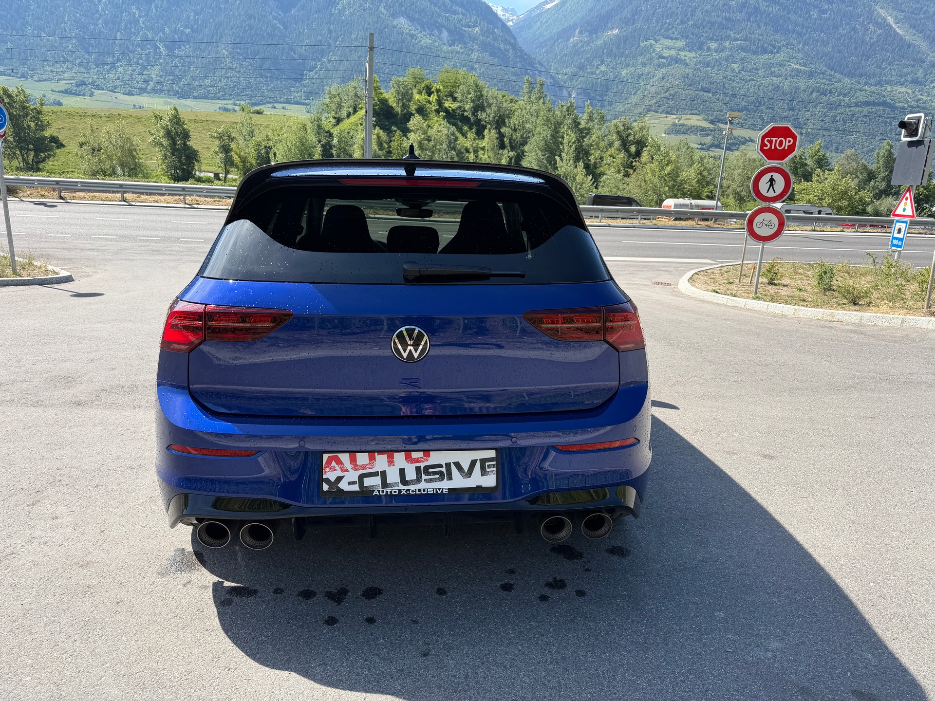 VW Golf 2.0 TSI R DSG 4Motion R 20 Years-image-4