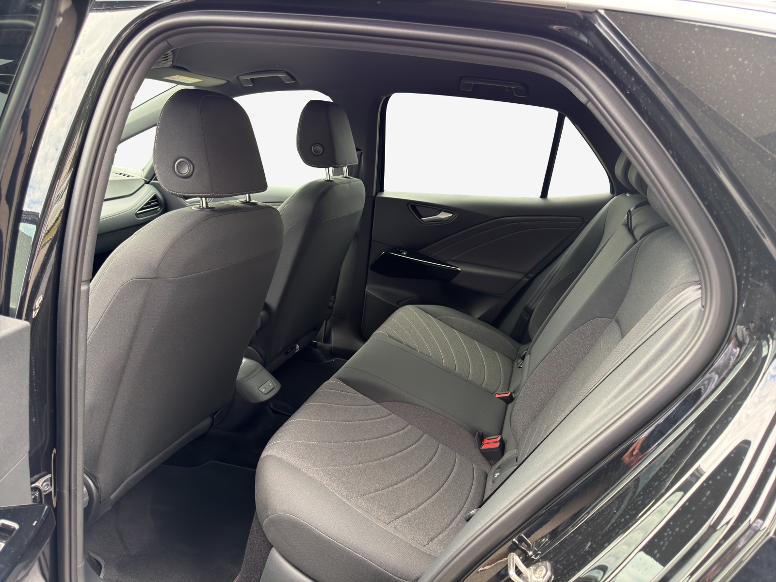 VW ID.3 Pro 59 kWh Pro United-image-12