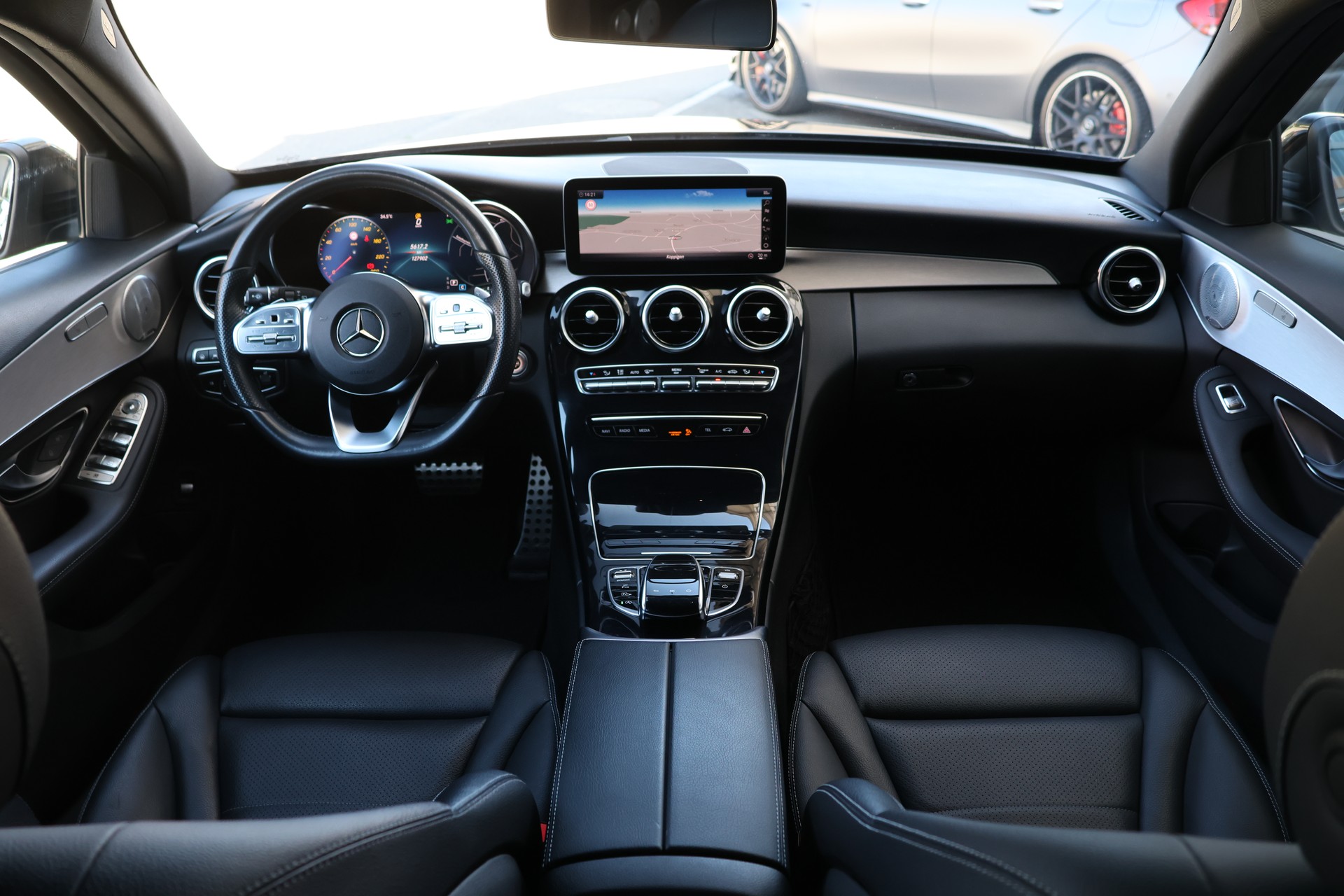 MERCEDES-BENZ C 220 d Swiss Star AMG Line 4M 9G-Tronic (CH) + 1.8T AHK-image-15