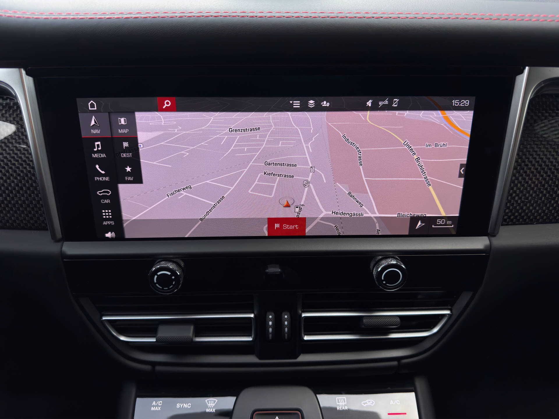 PORSCHE Macan GTS-image-8