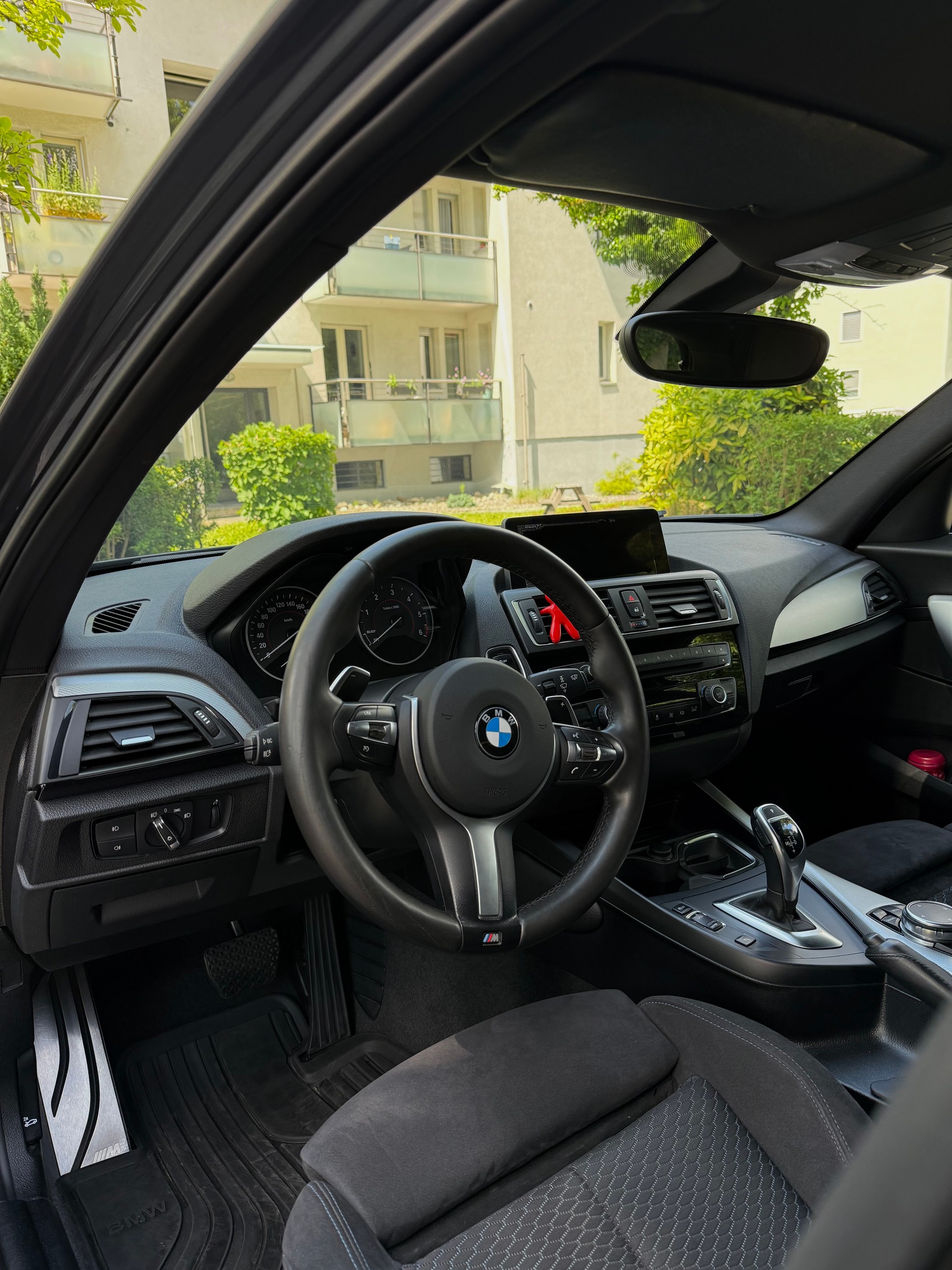 BMW 120d xDrive edition M sport steptronic-image-3