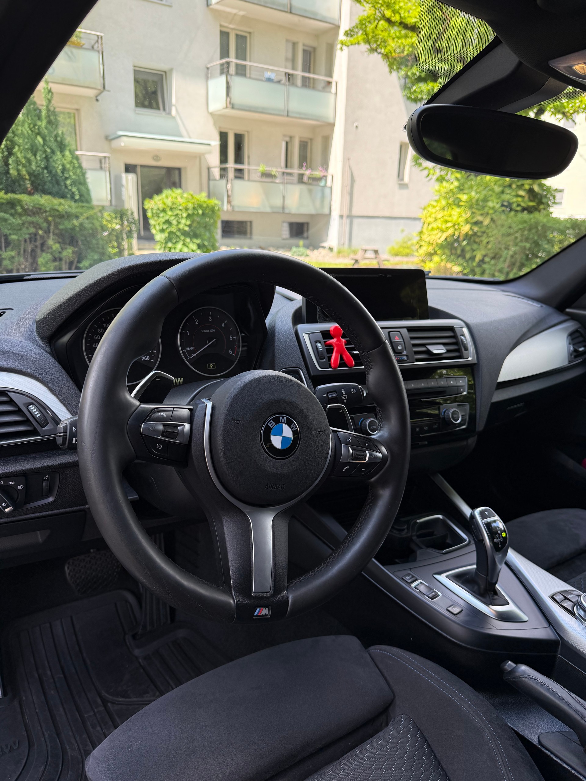 BMW 120d xDrive edition M sport steptronic-image-4