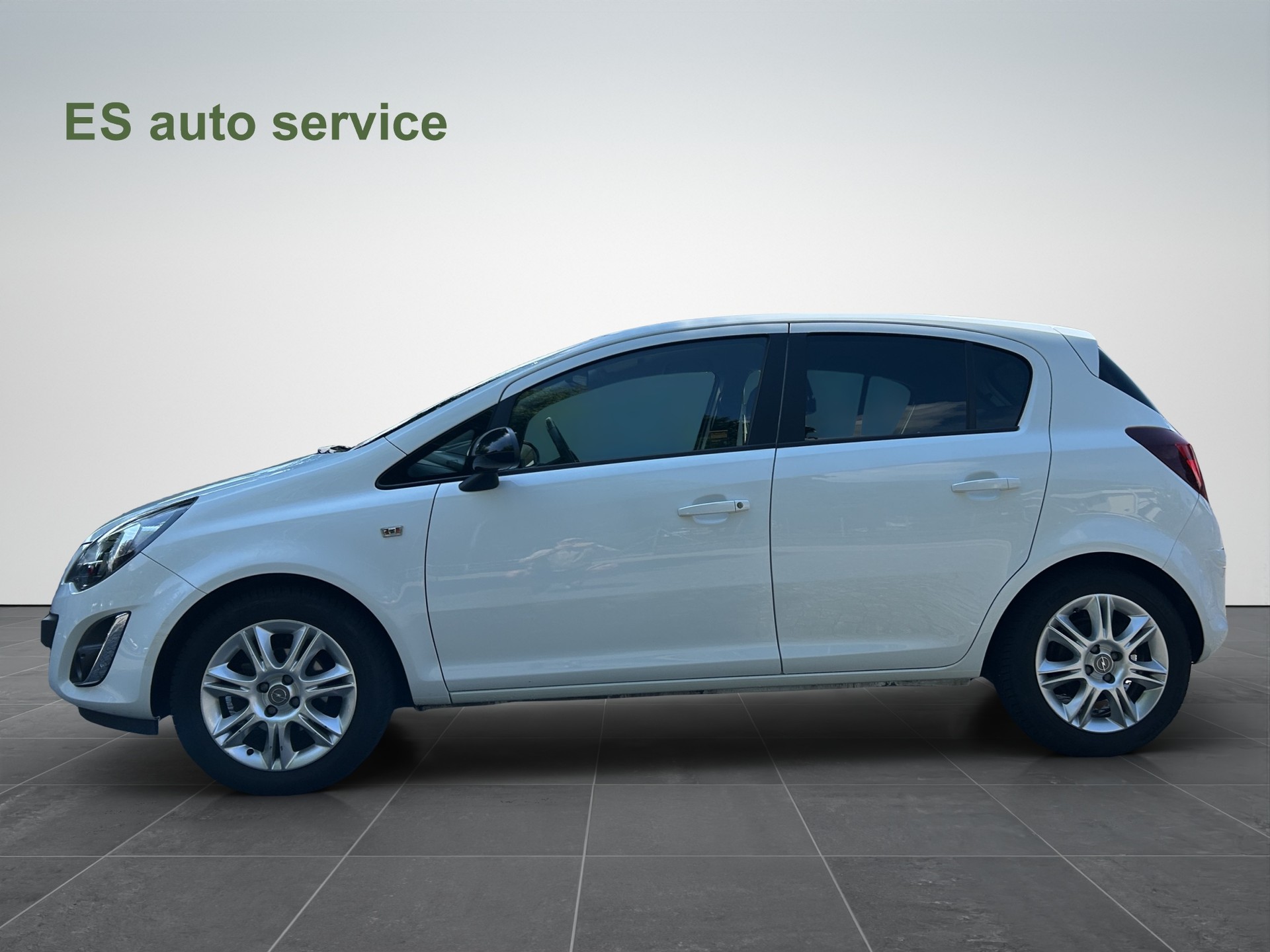 OPEL Corsa 1.4 TP Color Edition-image-2