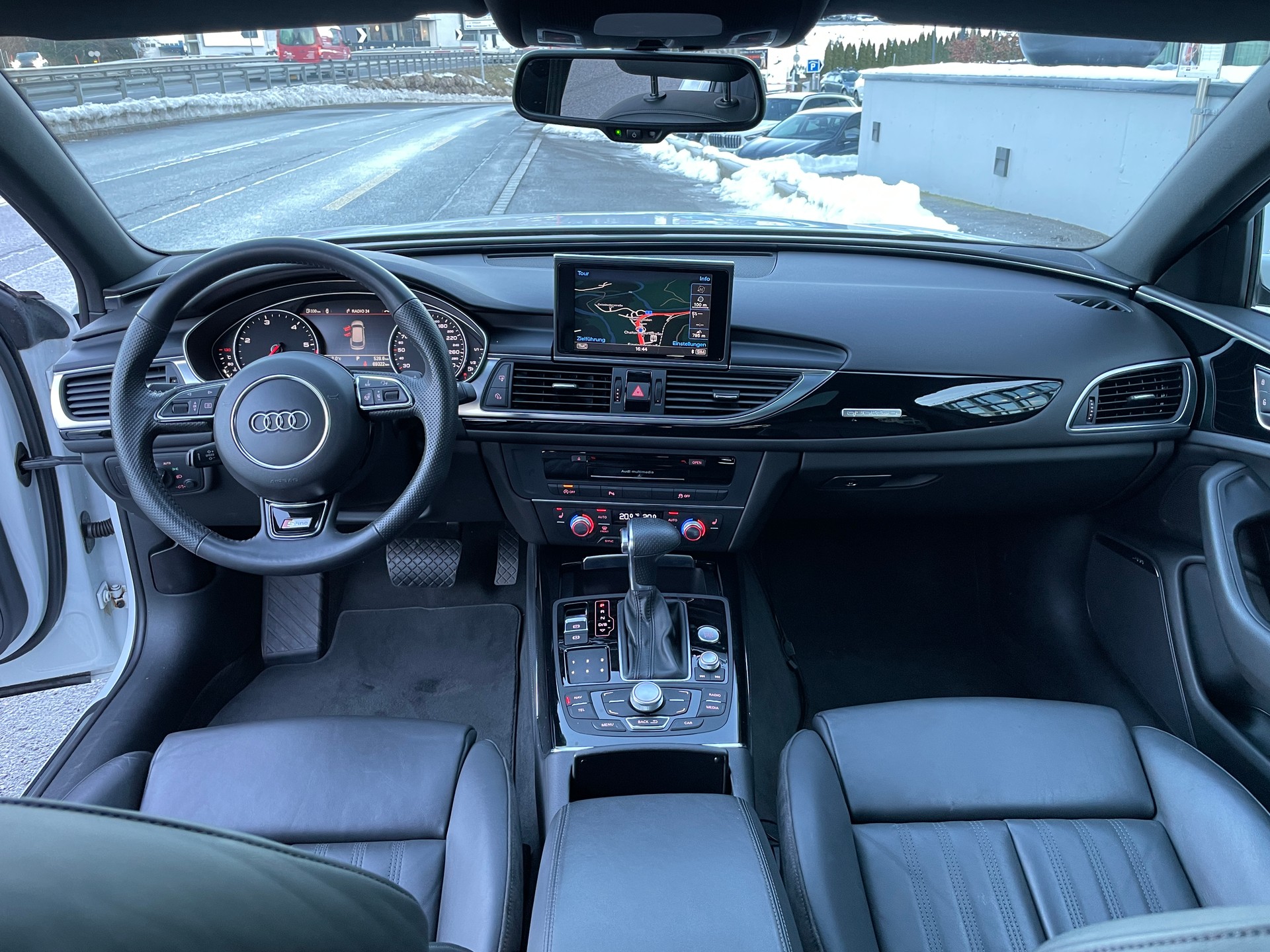 AUDI A6 Avant 3.0 BiTDI V6 quattro tiptronic-image-10