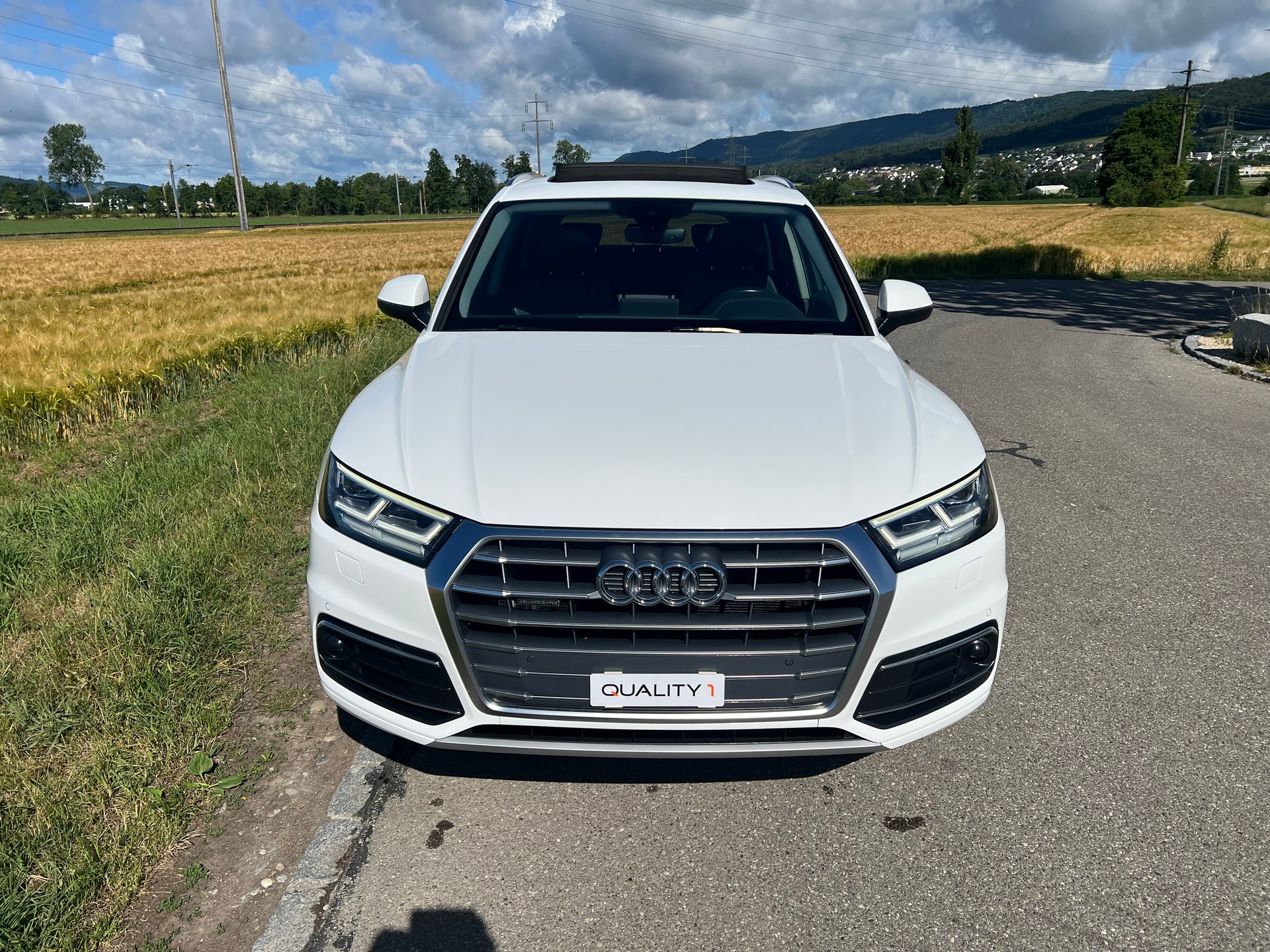 AUDI Q5 2.0 TDI sport quattro-image-4