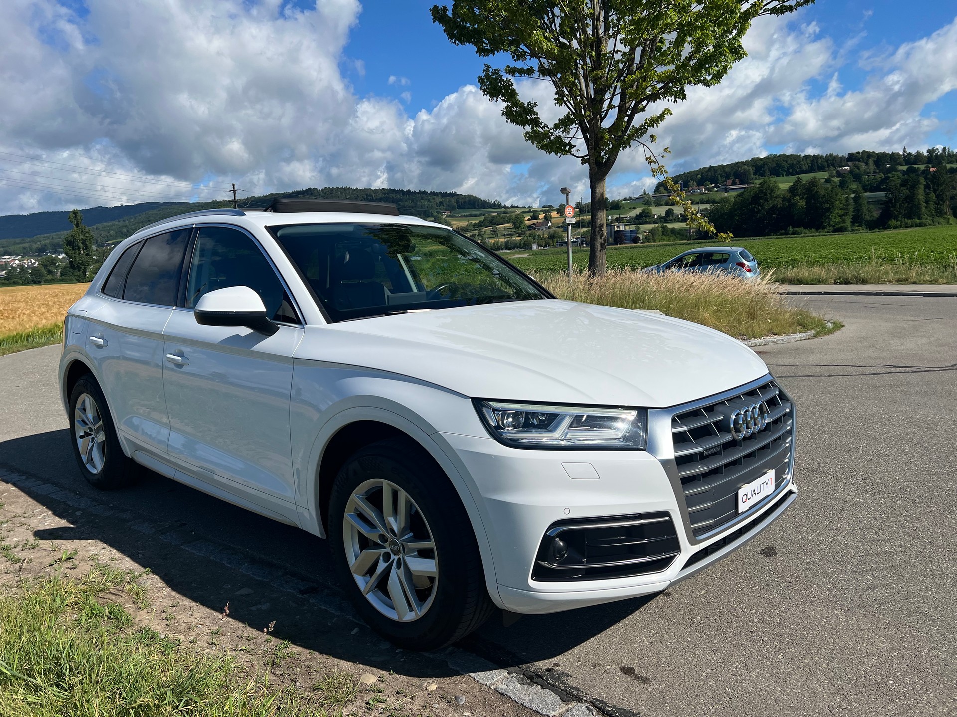 AUDI Q5 2.0 TDI sport quattro-image-0