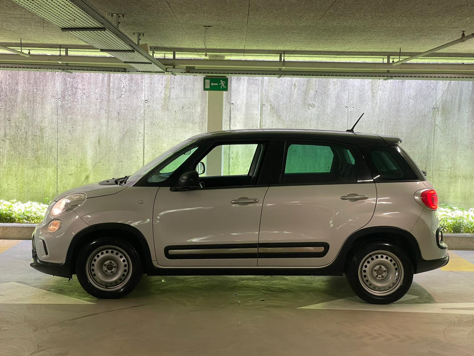 FIAT 500L 1.6 JTD Lounge-showroom-element-1