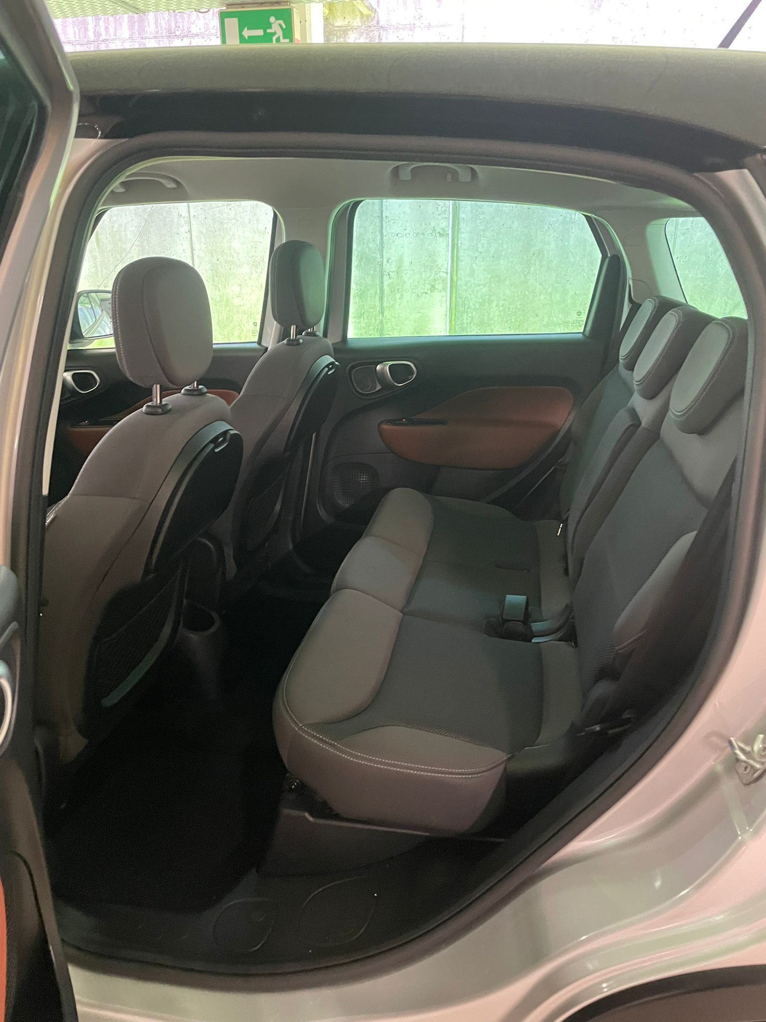 FIAT 500L 1.6 JTD Lounge-image-6