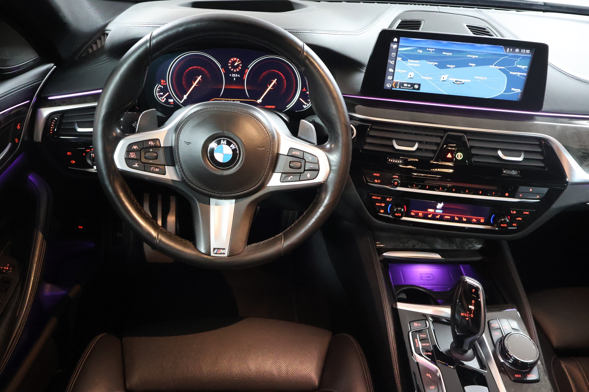 BMW 540d xDrive Steptronic M Sport-image-9