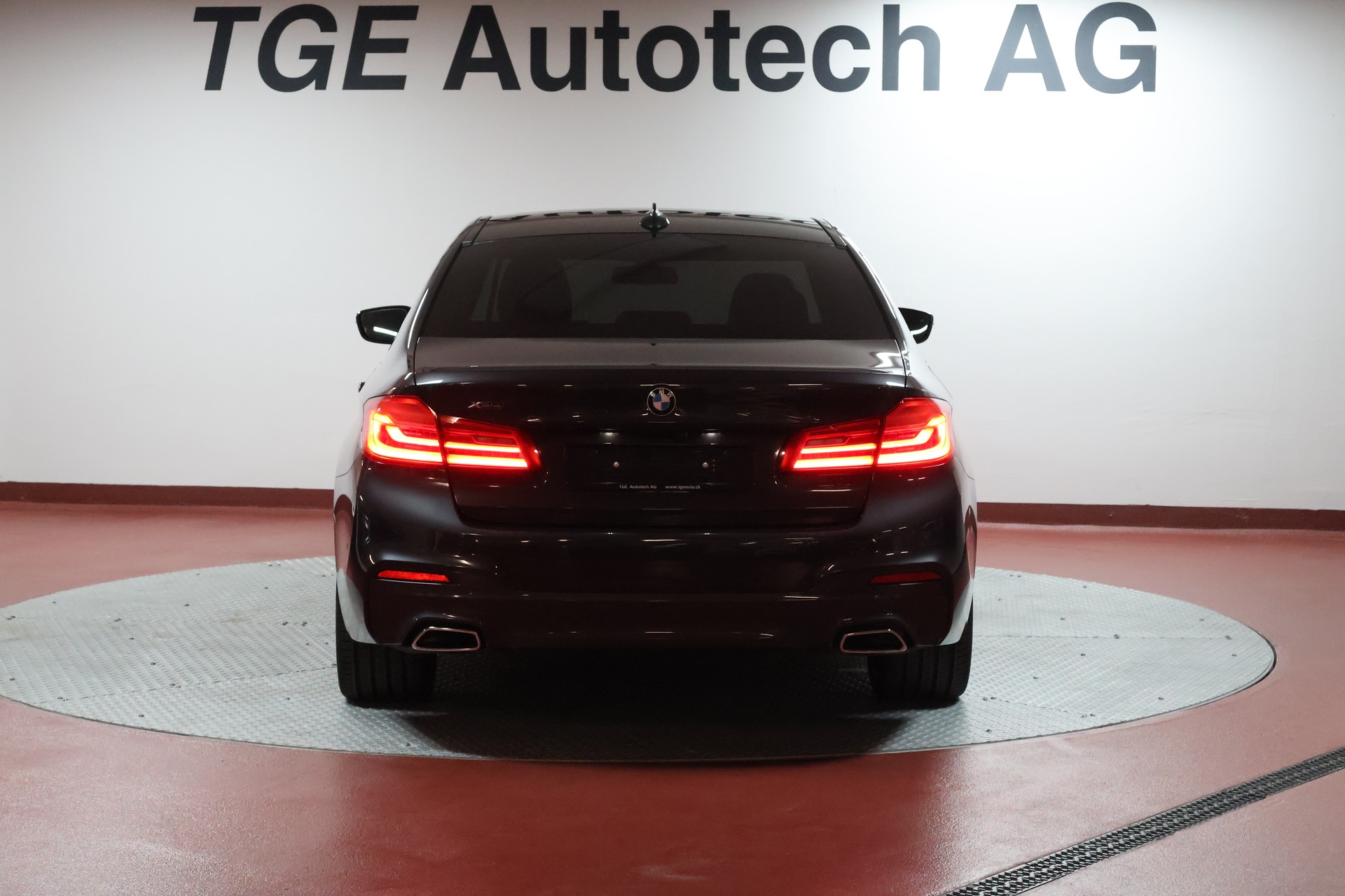 BMW 540d xDrive Steptronic M Sport-image-22