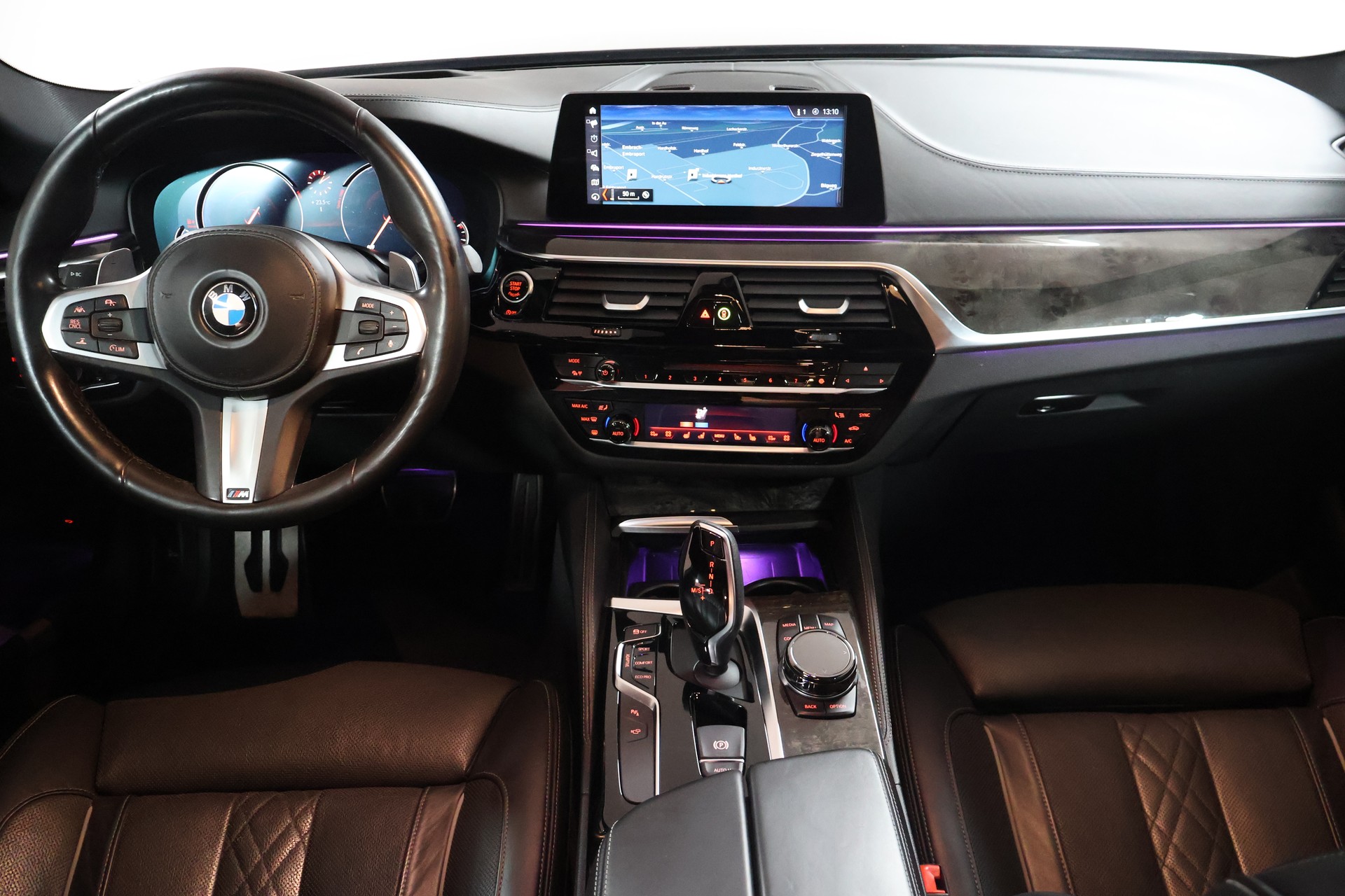 BMW 540d xDrive Steptronic M Sport-image-10