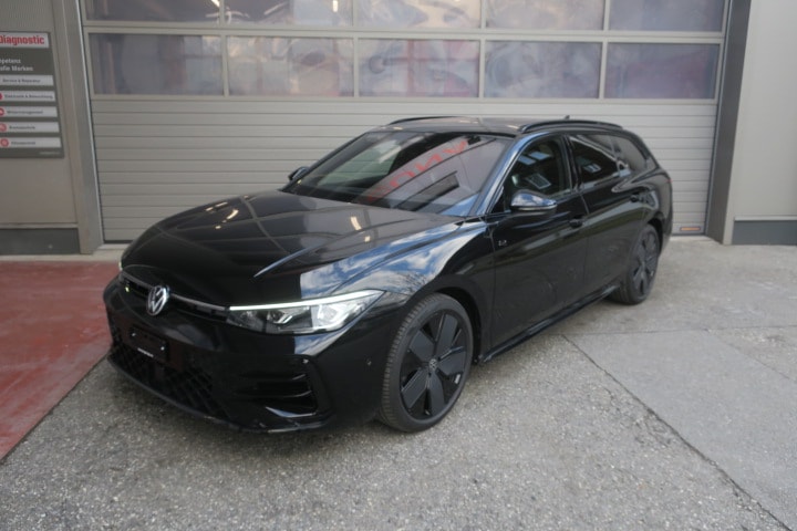 VW Passat Variant 2.0 TSI evo4 R-Line 4 Motion DSG-image-0