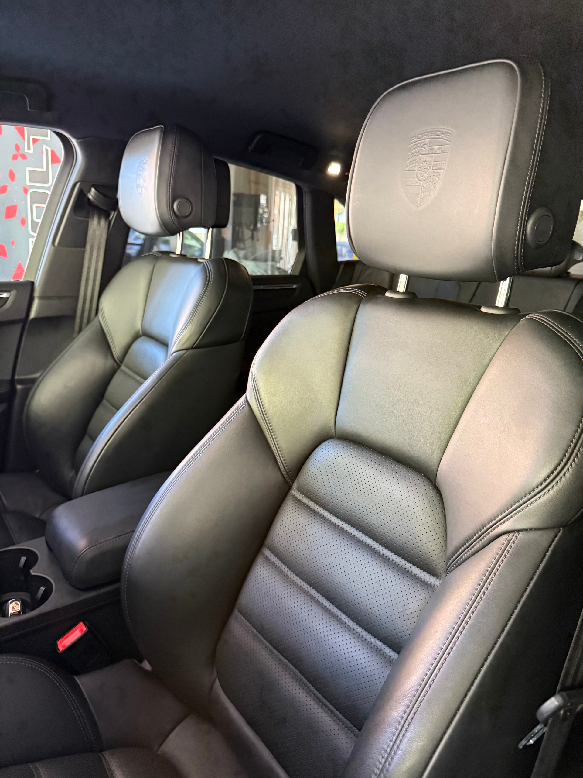 PORSCHE Macan PDK-image-9
