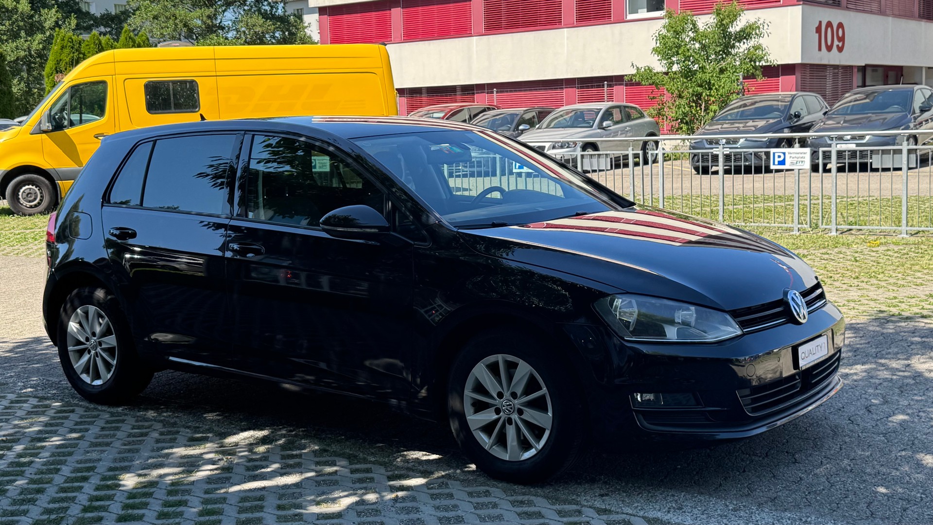 VW Golf 1.4 TSI Trendline DSG-image-2