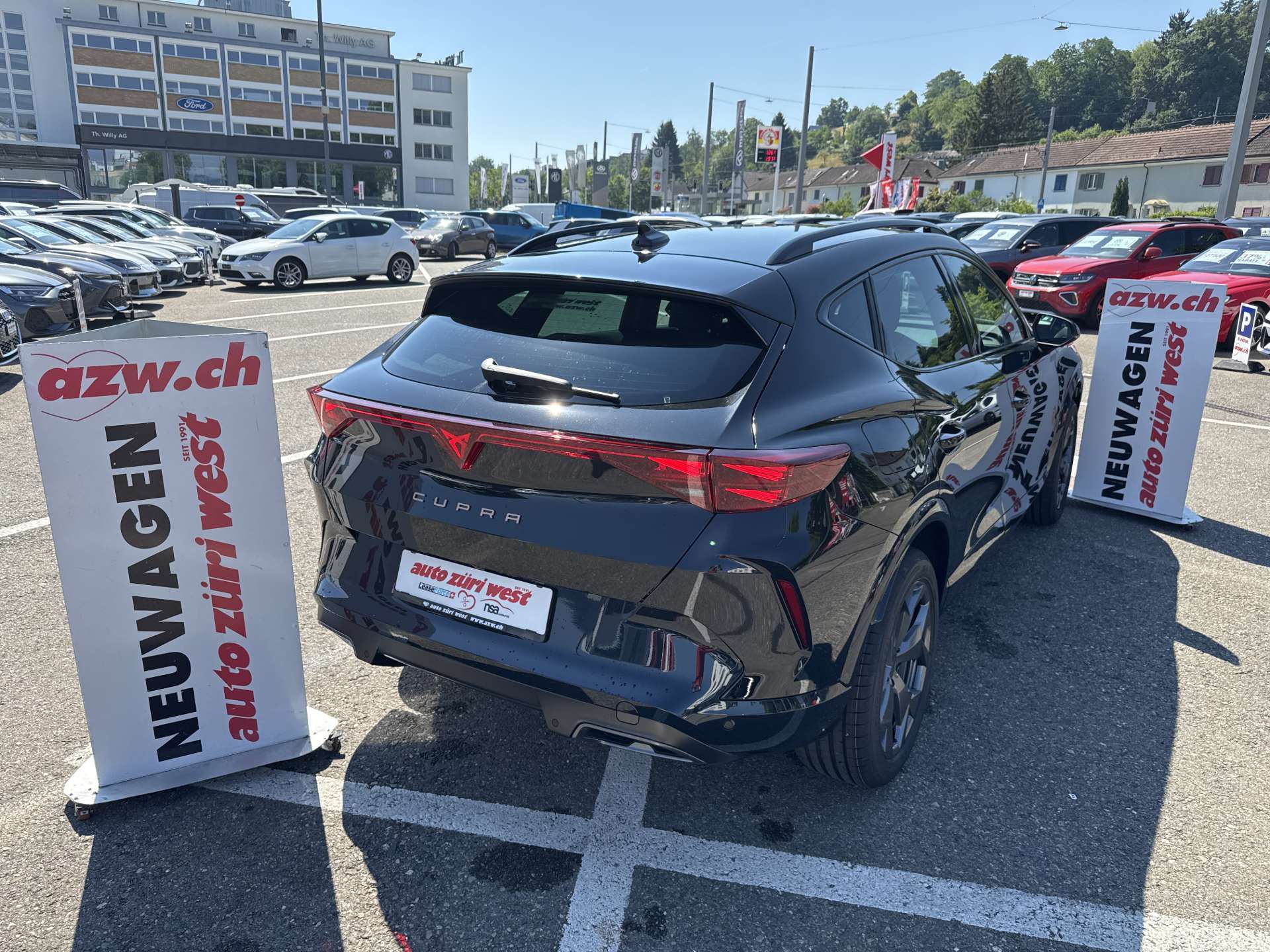 CUPRA Formentor 1.5 TSi DSG-Automat-image-2