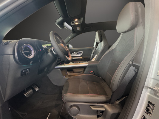 MERCEDES-BENZ GLB 350 85kWh EQ 4 Matic-image-8