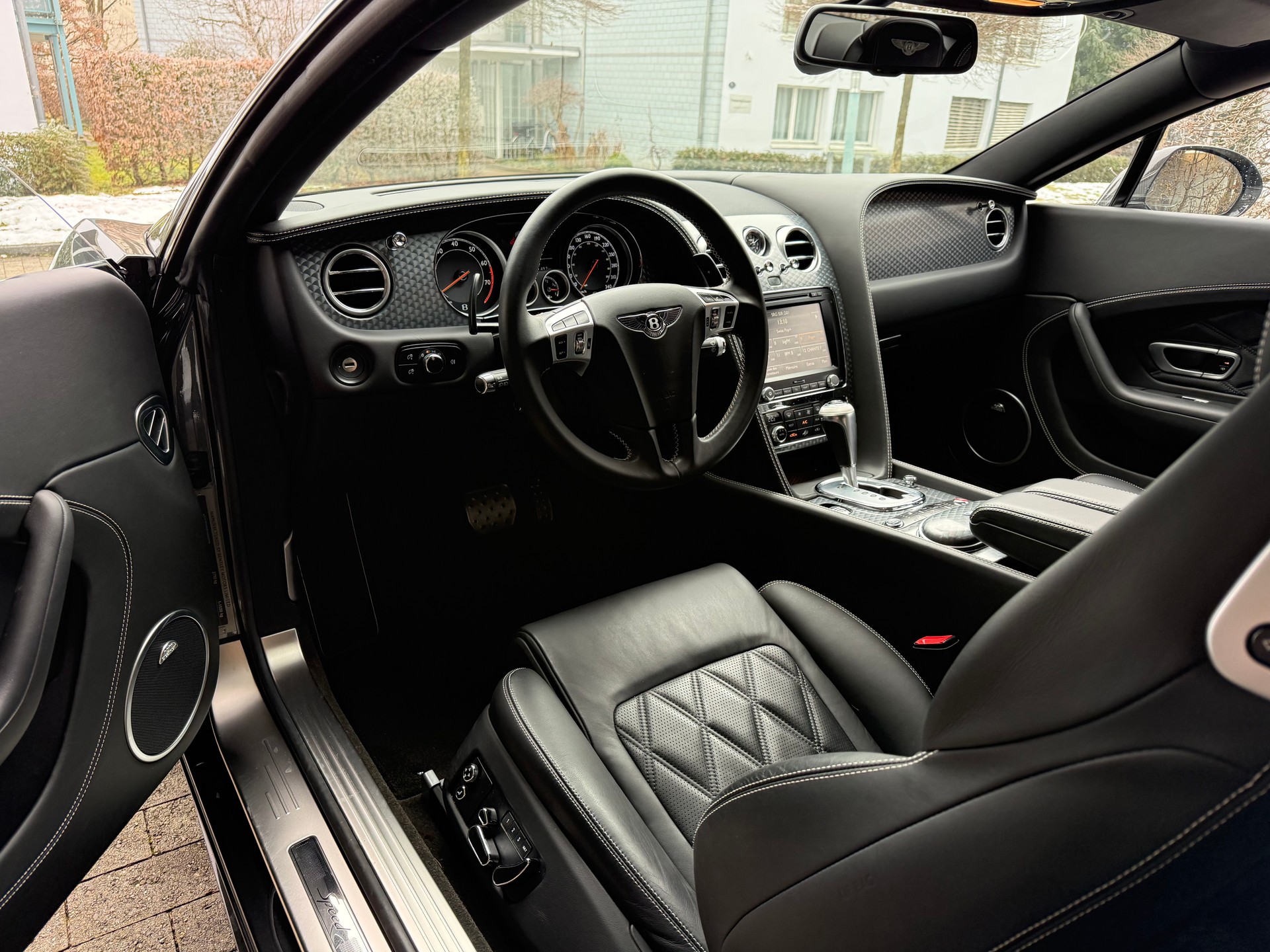 BENTLEY 6.0 V12 Speed-image-4