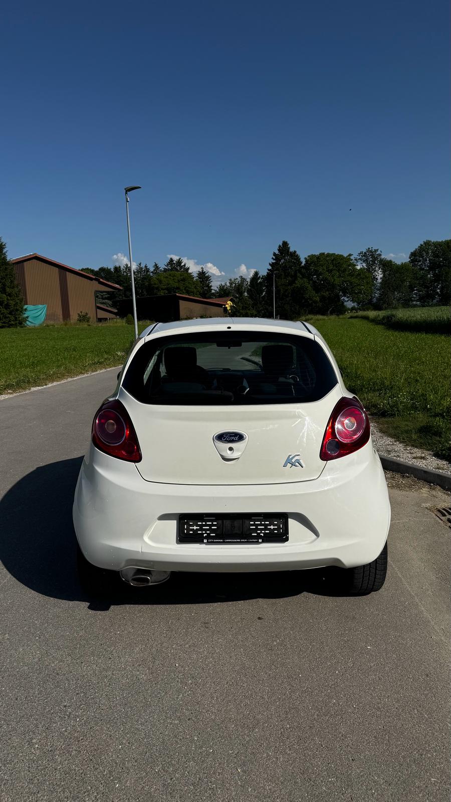 FORD KA 1.25 Titanium-image-3