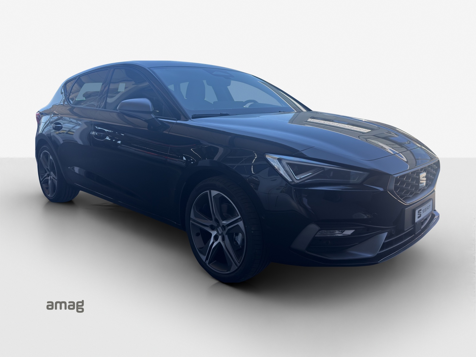 SEAT Leon 1.5 eTSI mHEV DSG FR-image-5