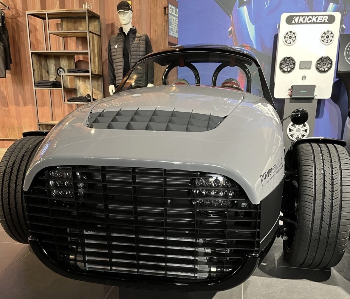 Car photo