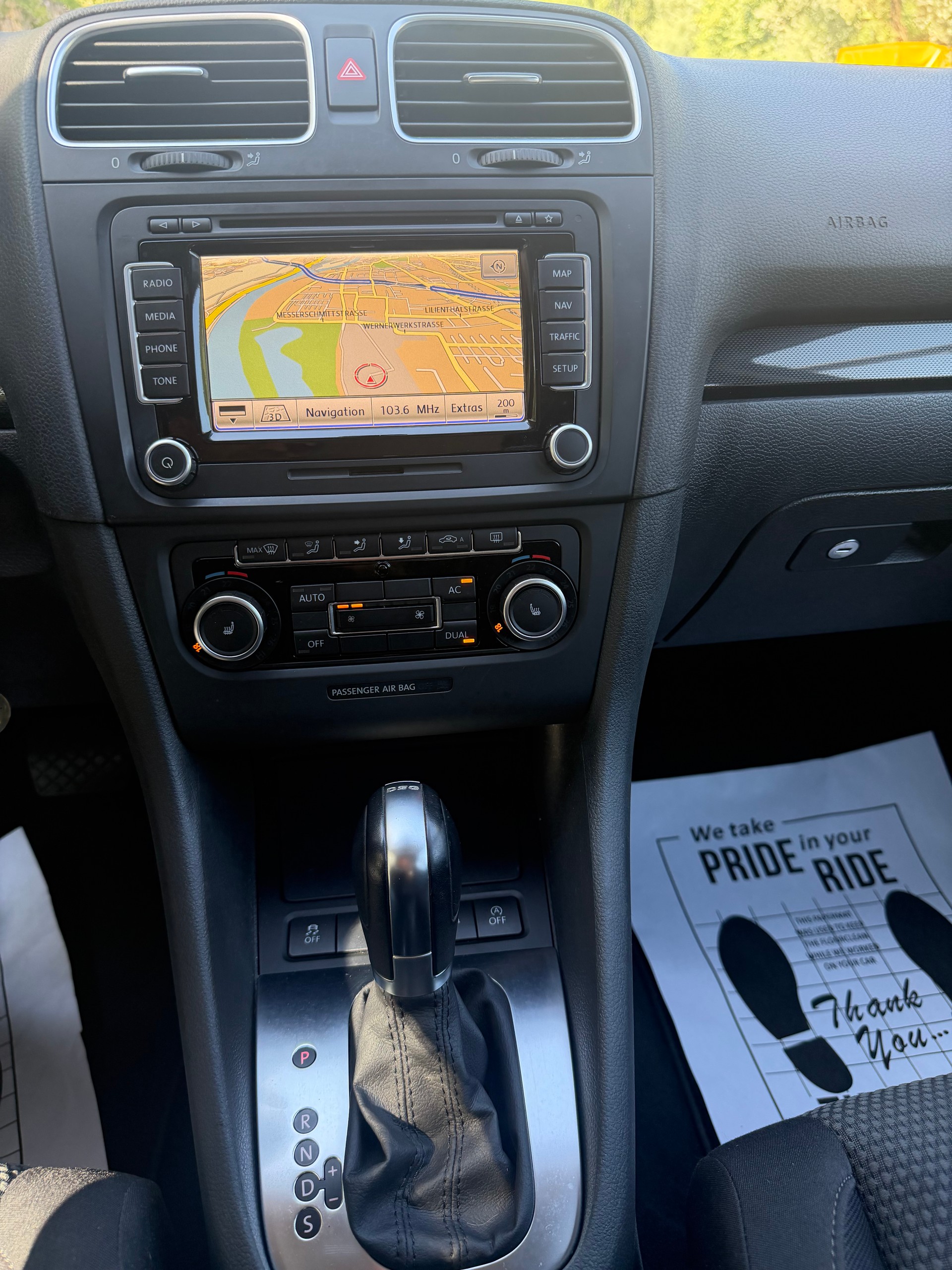 VW Golf 1.2 TSI BlueMotion Technology Comfortline DSG-image-9
